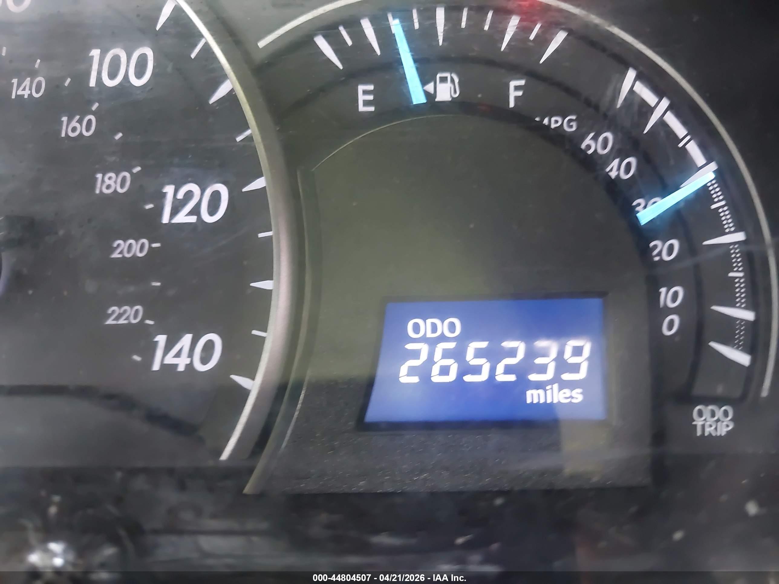 TOYOTA CAMRY image 7