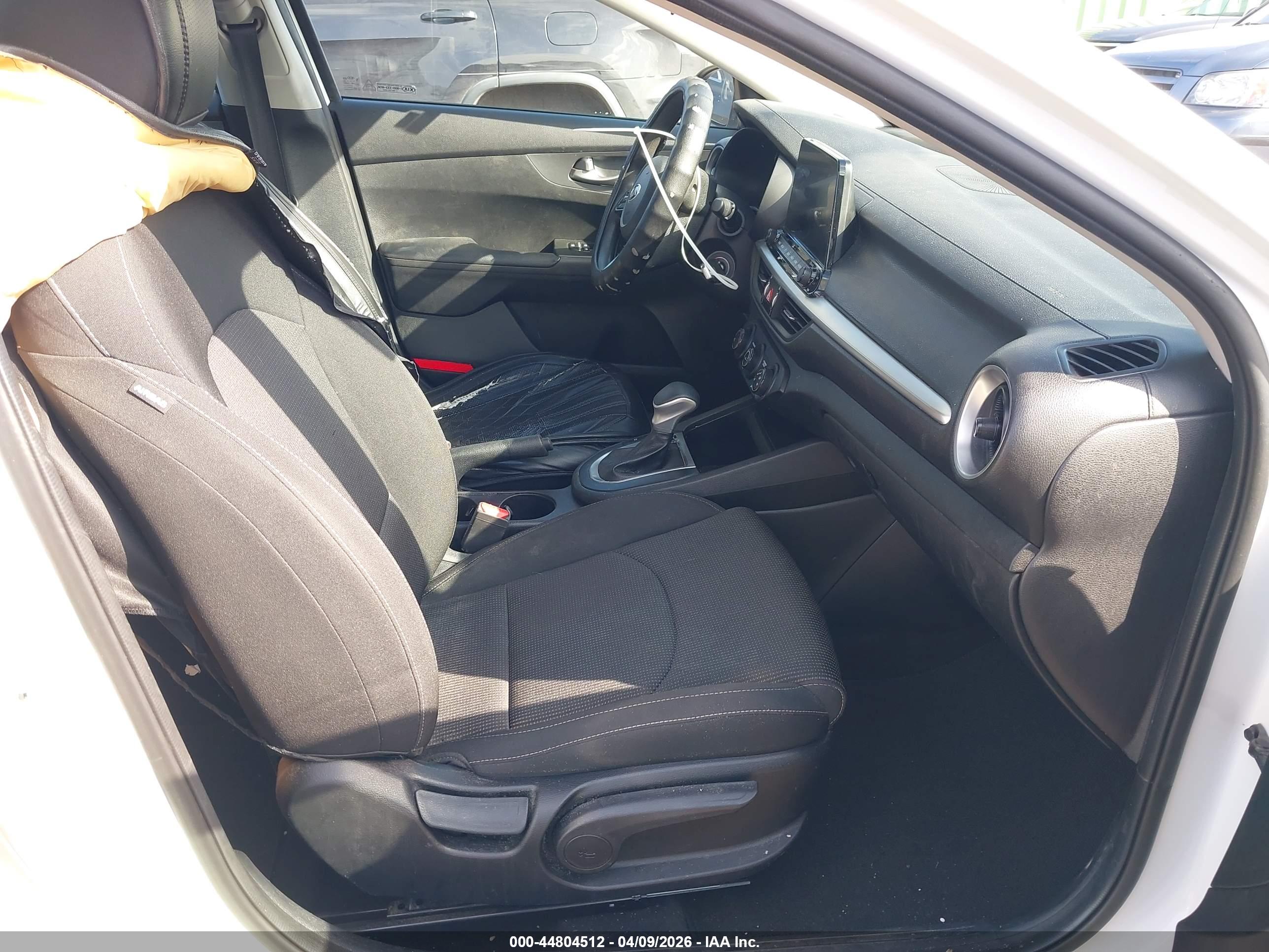 KIA FORTE image 5