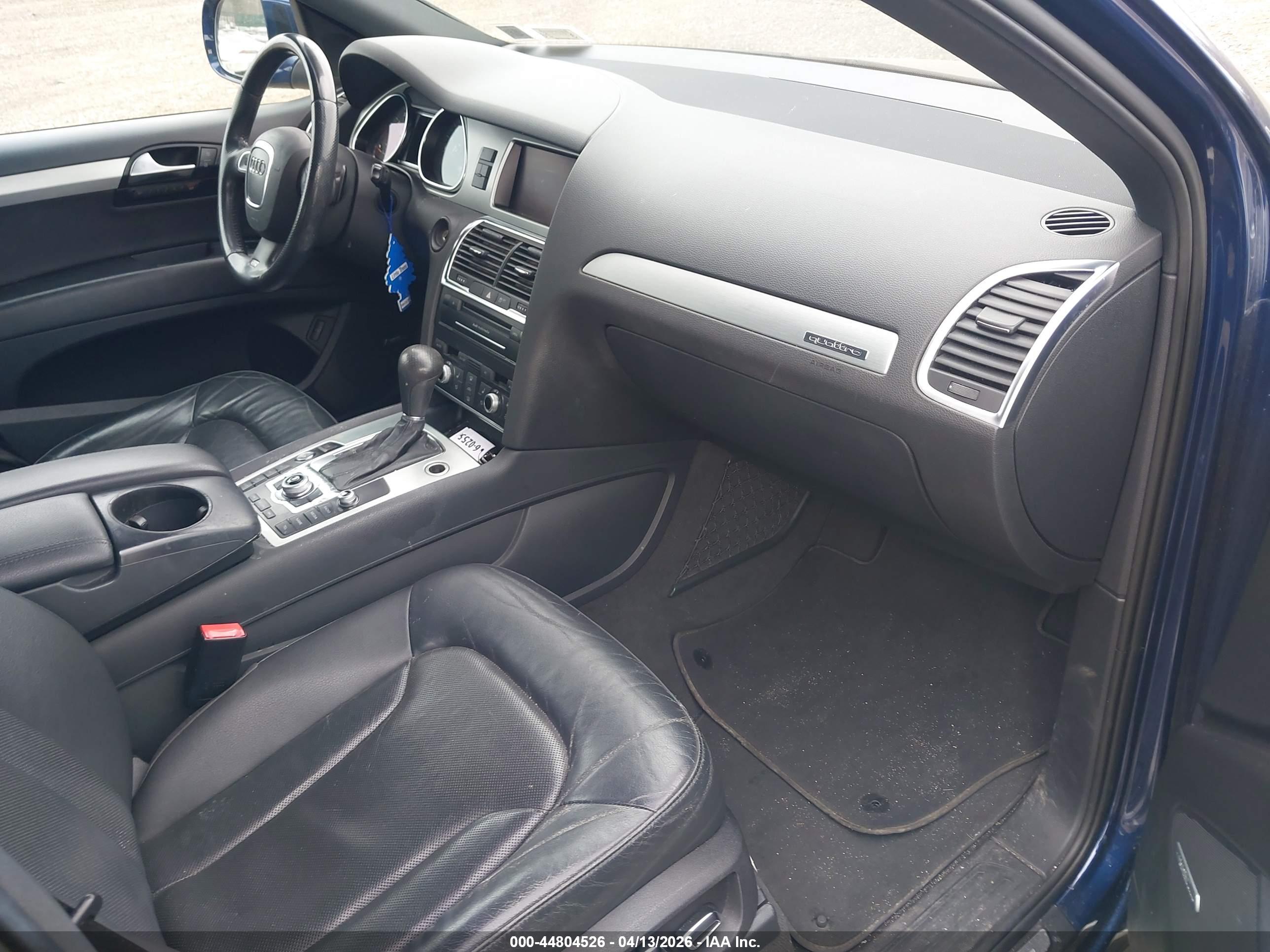 AUDI Q7 image 5
