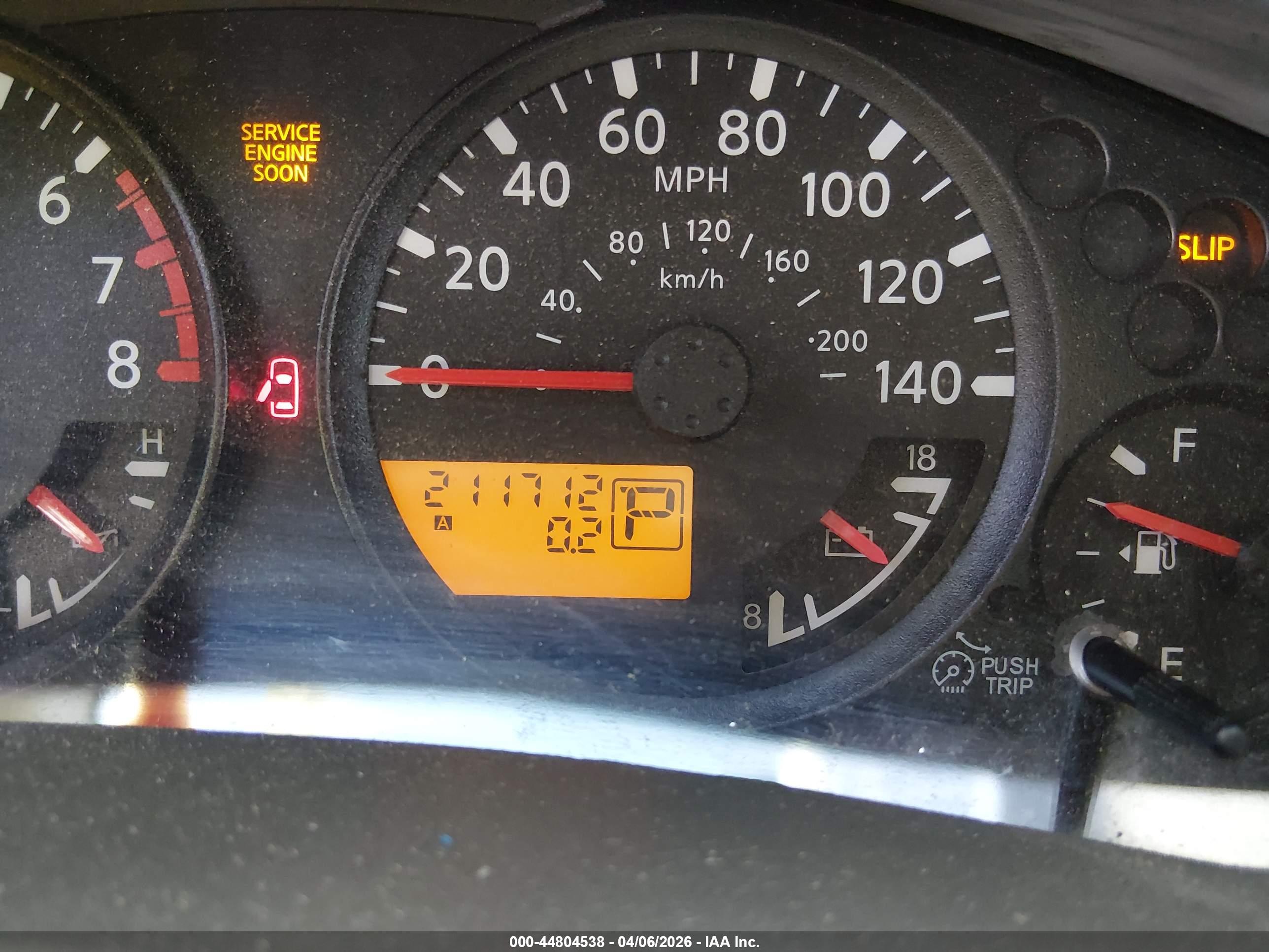 NISSAN FRONTIER image 7