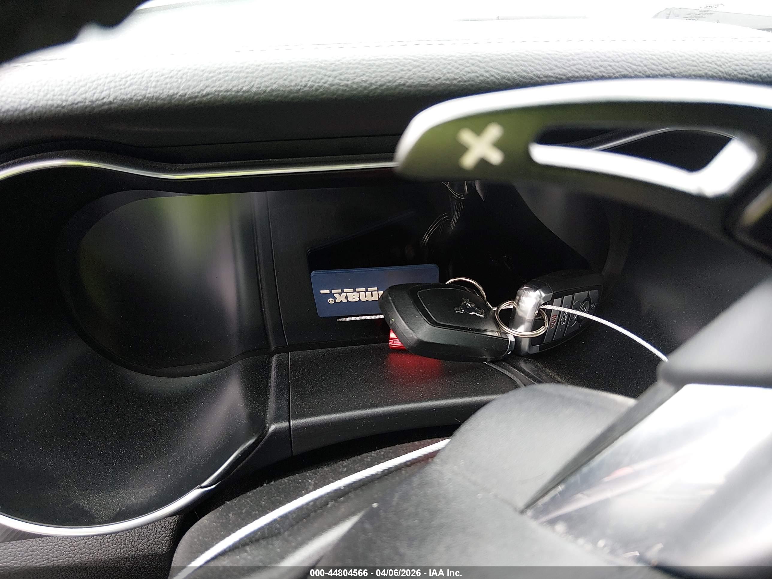 FORD MUSTANG image 11