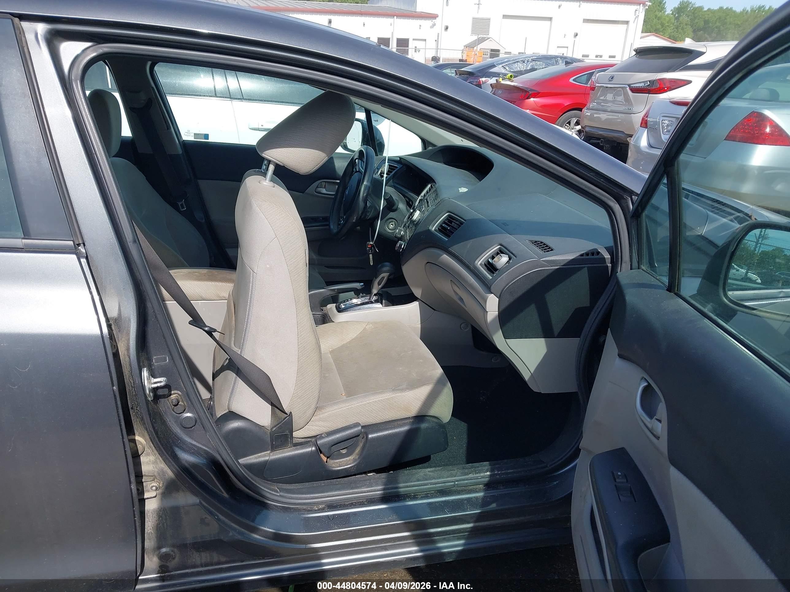 HONDA CIVIC image 5