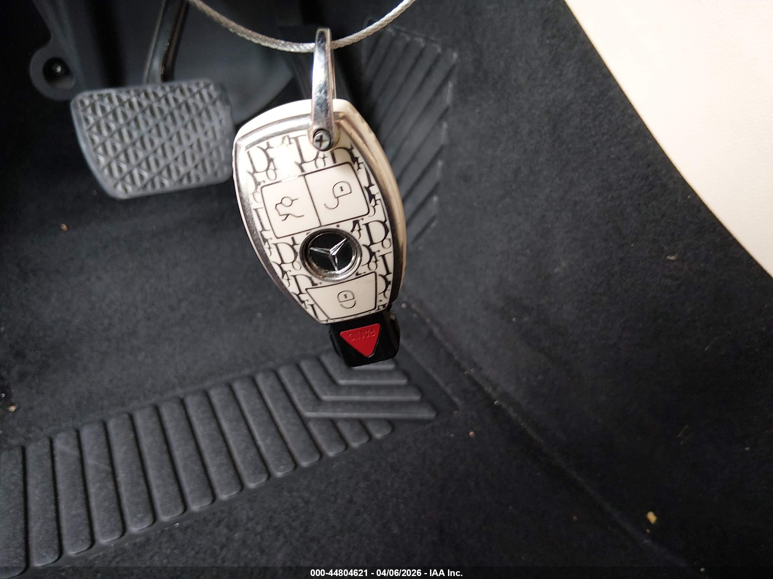 MERCEDES-BENZ CLA image 11