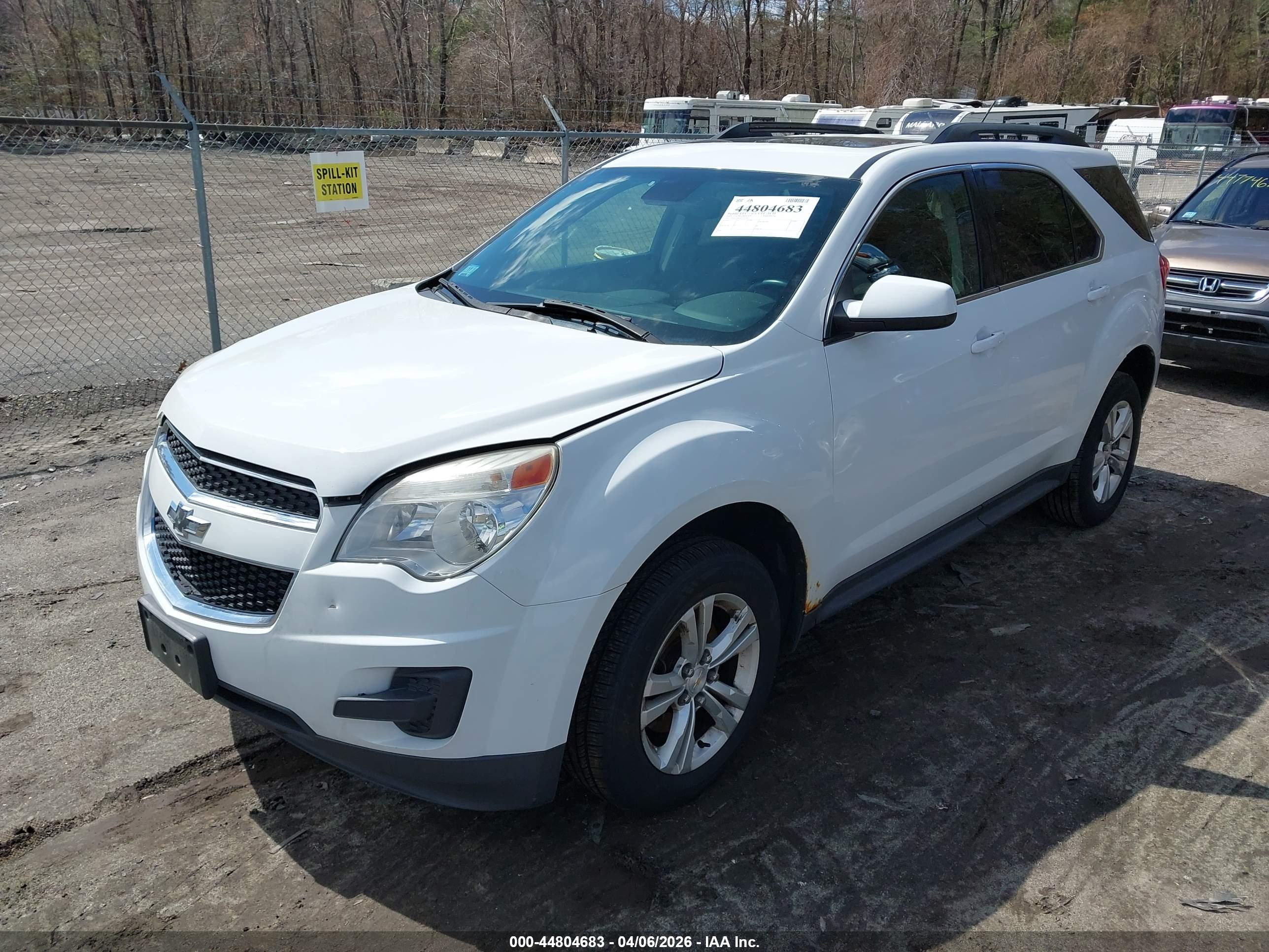 CHEVROLET EQUINOX image 2