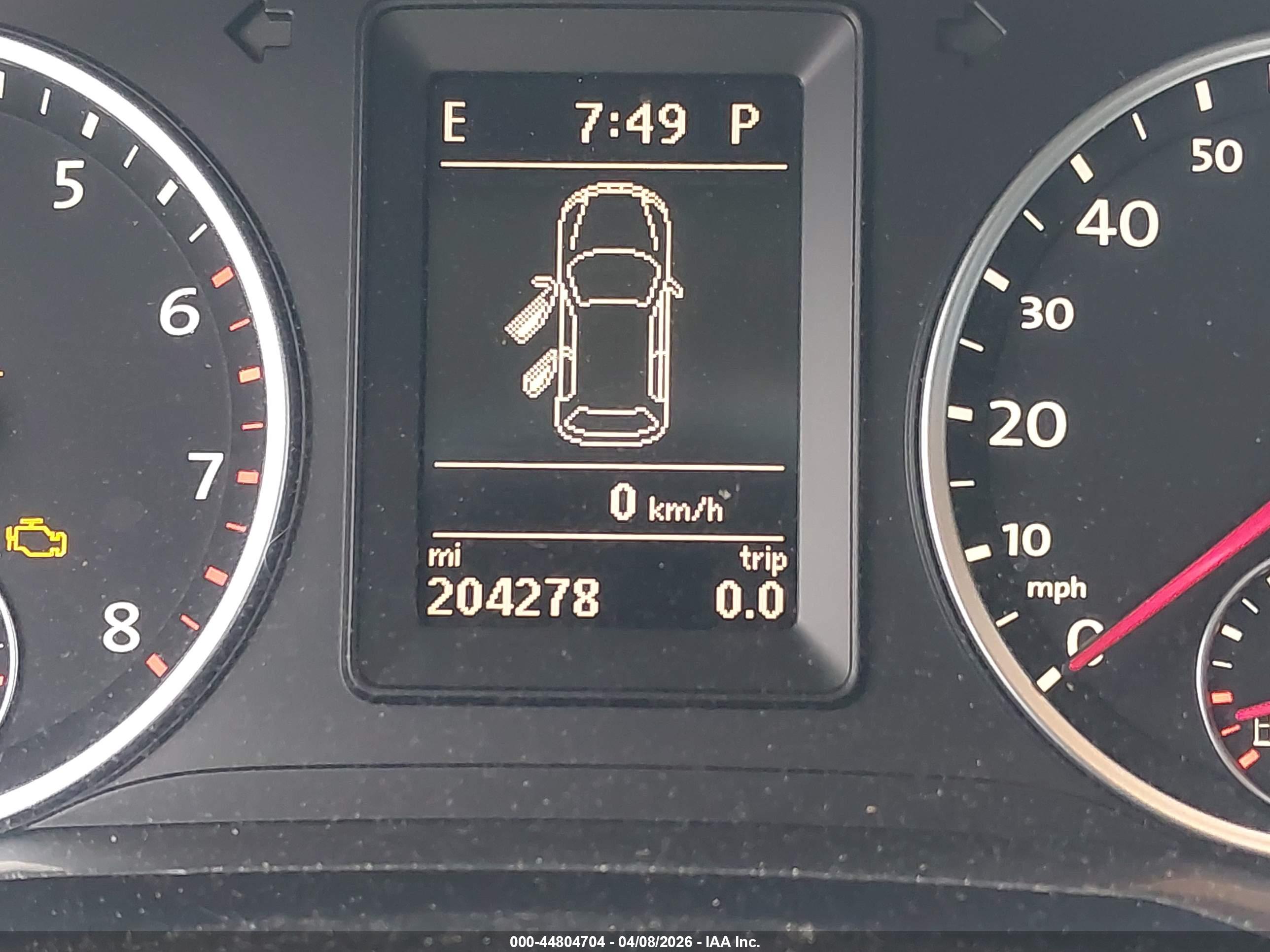 VOLKSWAGEN TIGUAN image 7