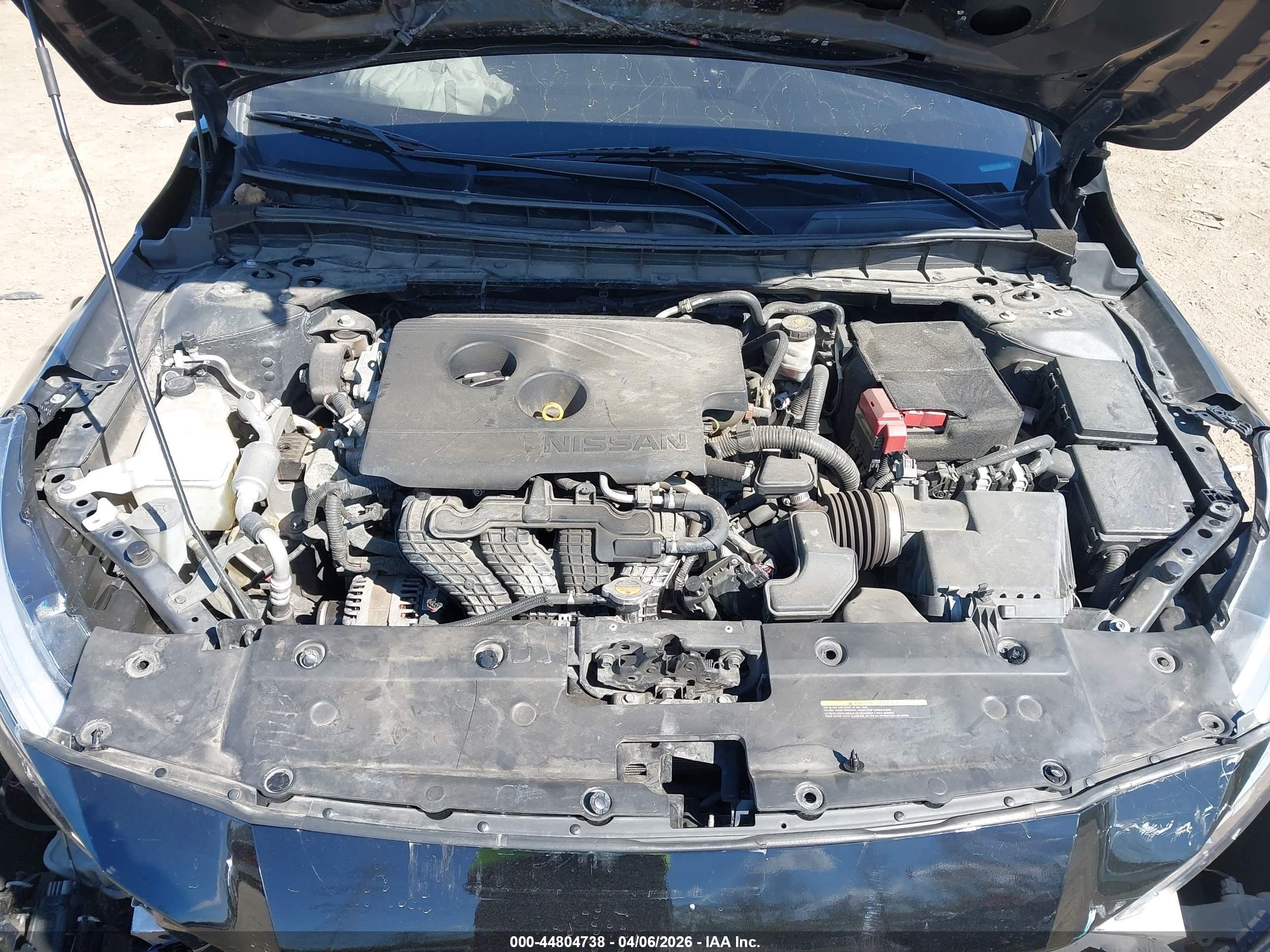 NISSAN ALTIMA image 10