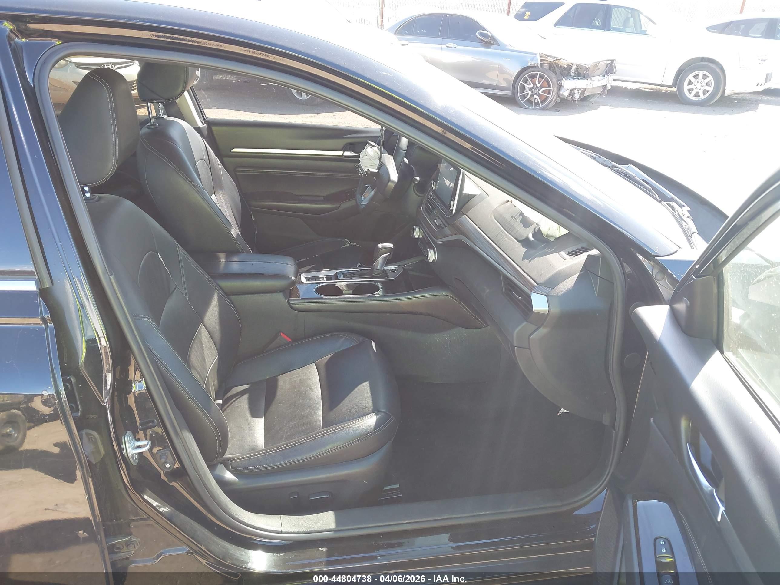 NISSAN ALTIMA image 5