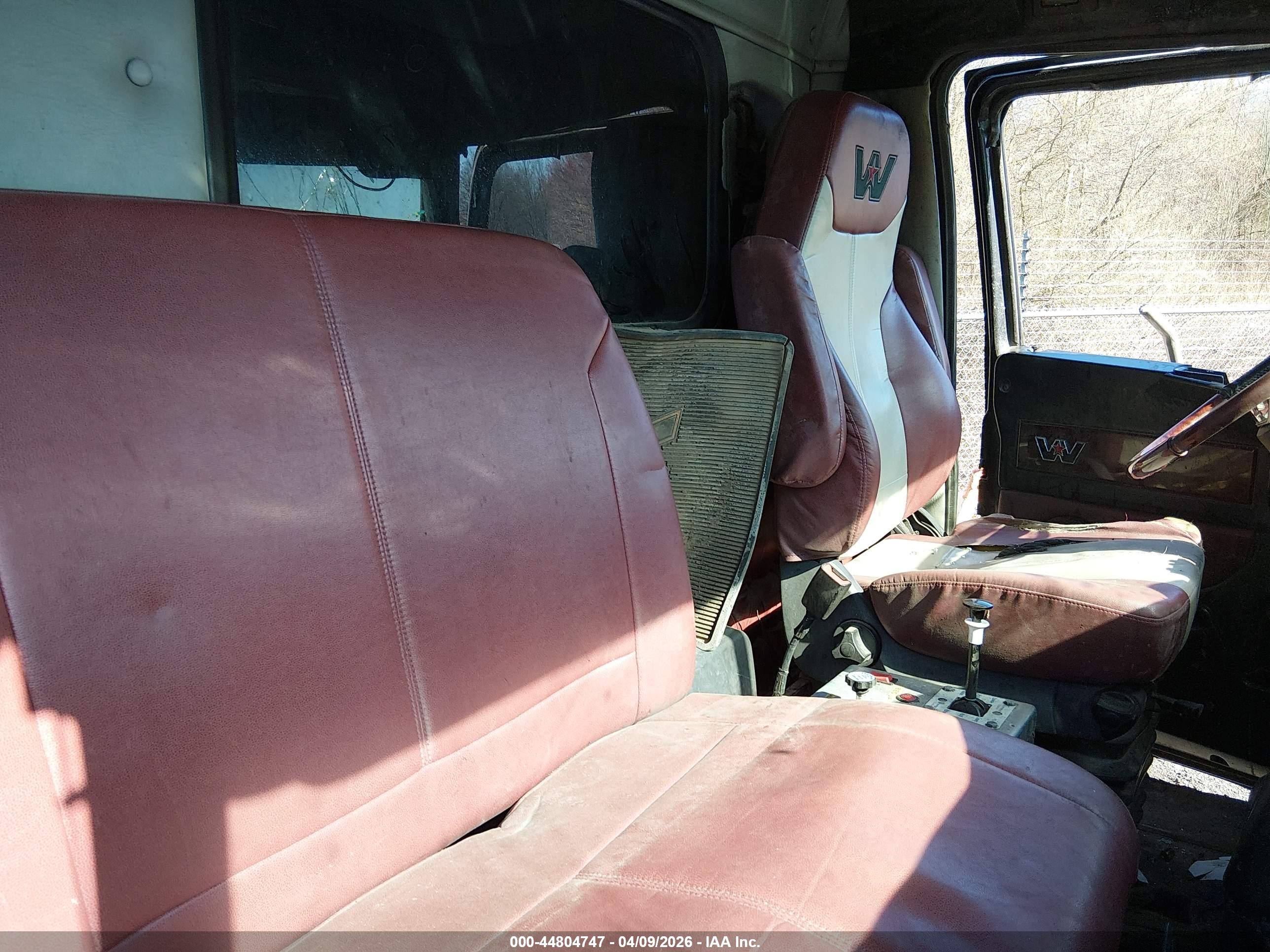 WESTERN STAR image 5