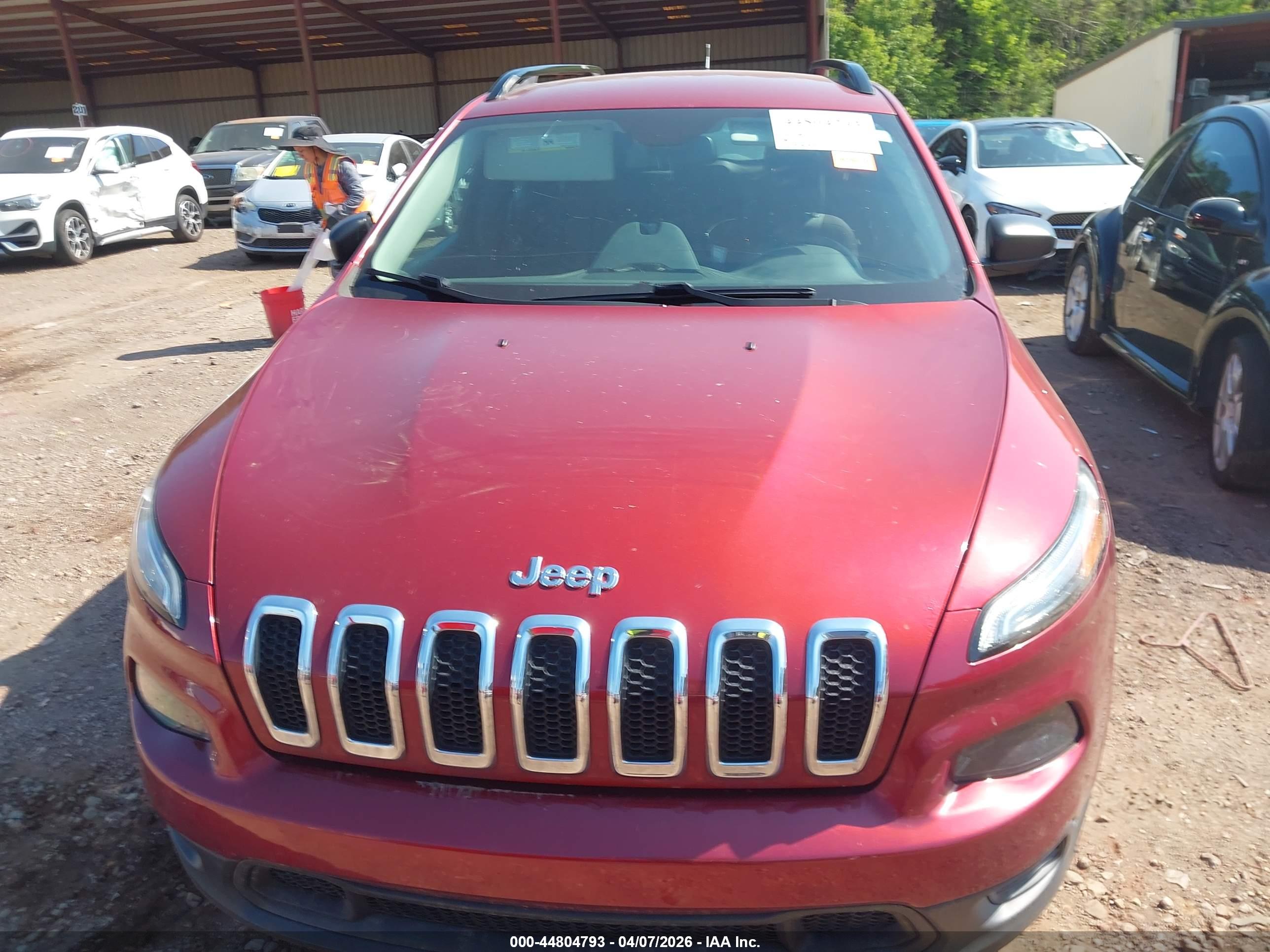 JEEP CHEROKEE image 6