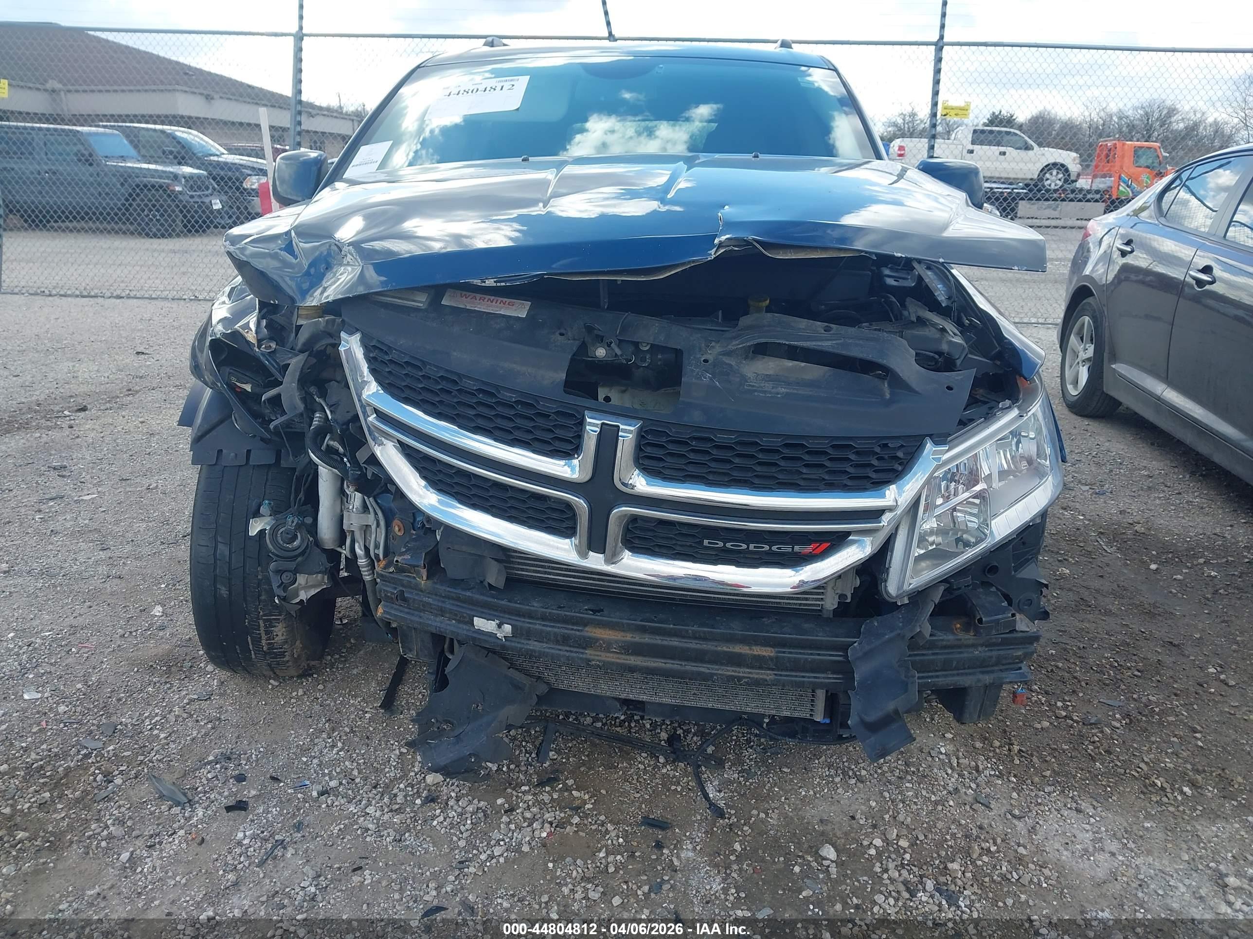 DODGE JOURNEY image 6