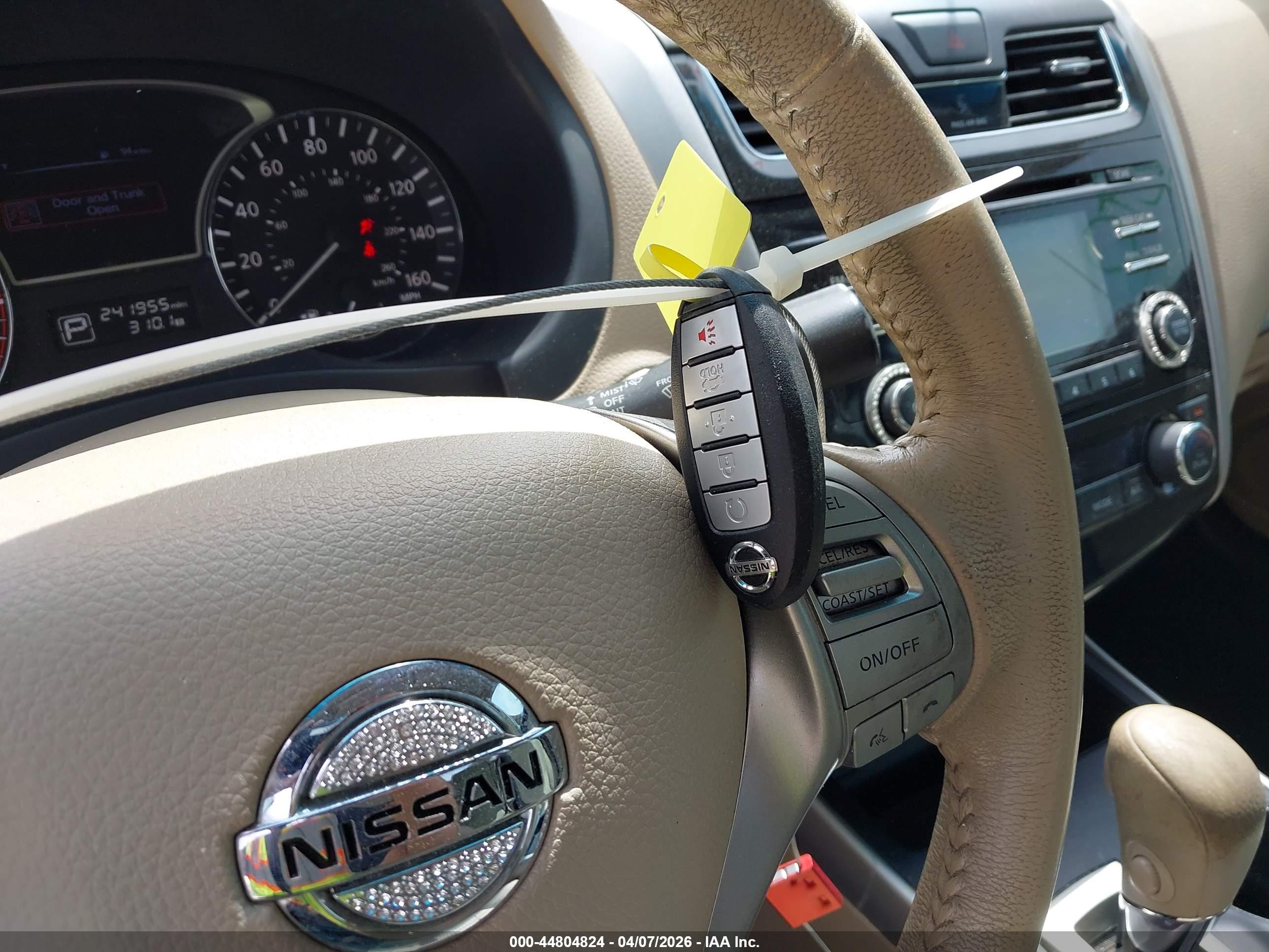NISSAN ALTIMA image 11