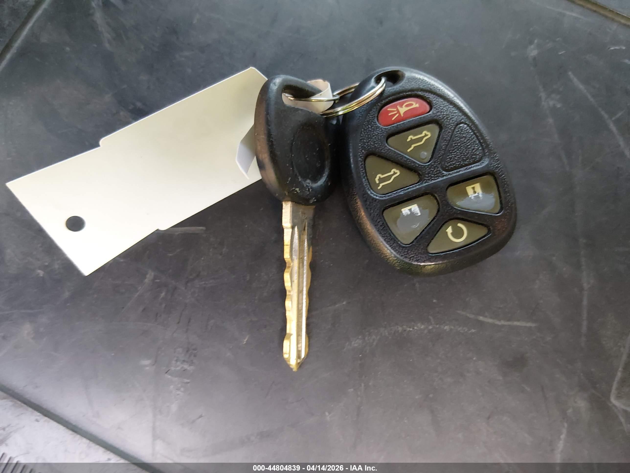 GMC YUKON image 11