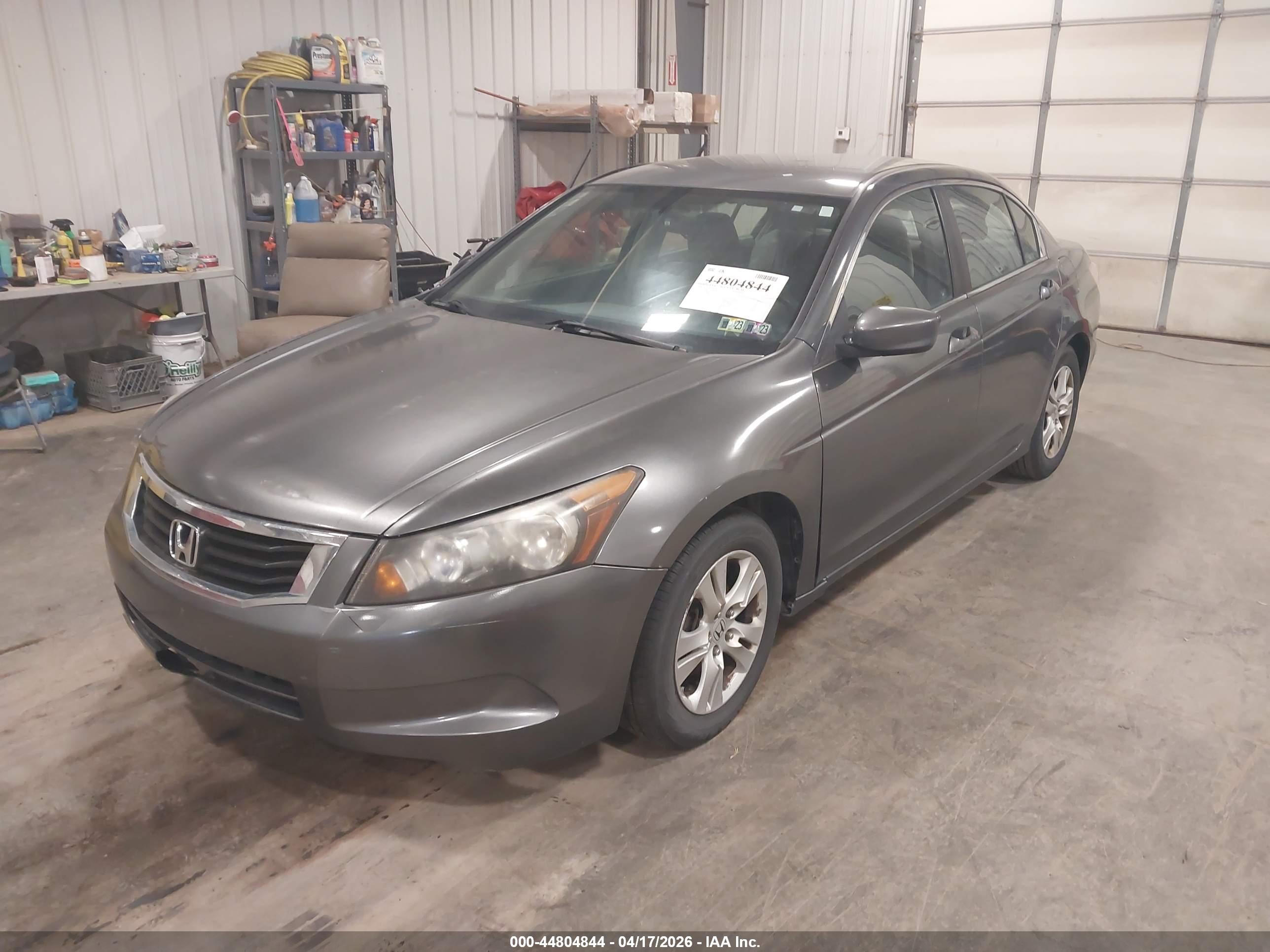 HONDA ACCORD image 2