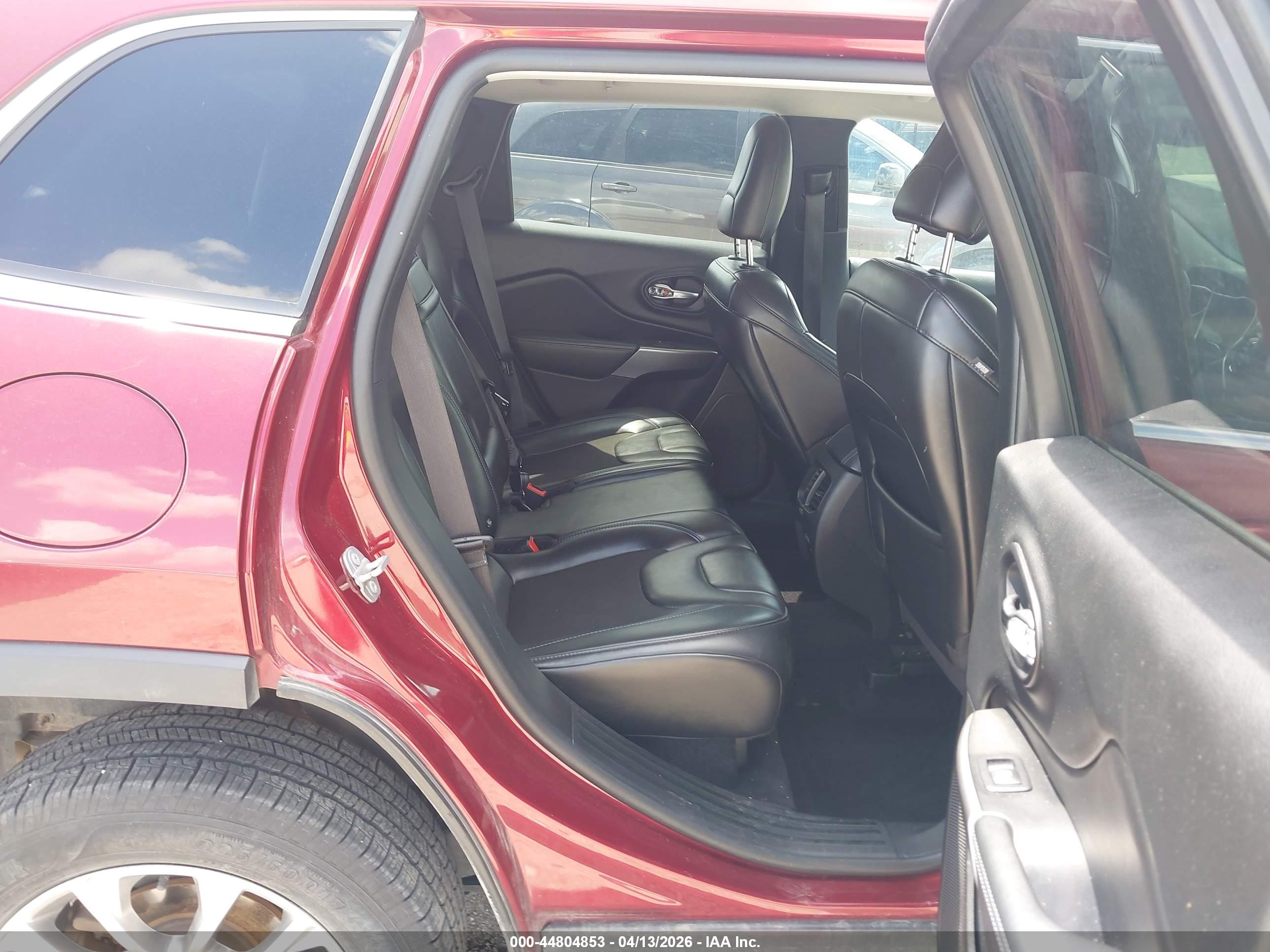 JEEP CHEROKEE image 8