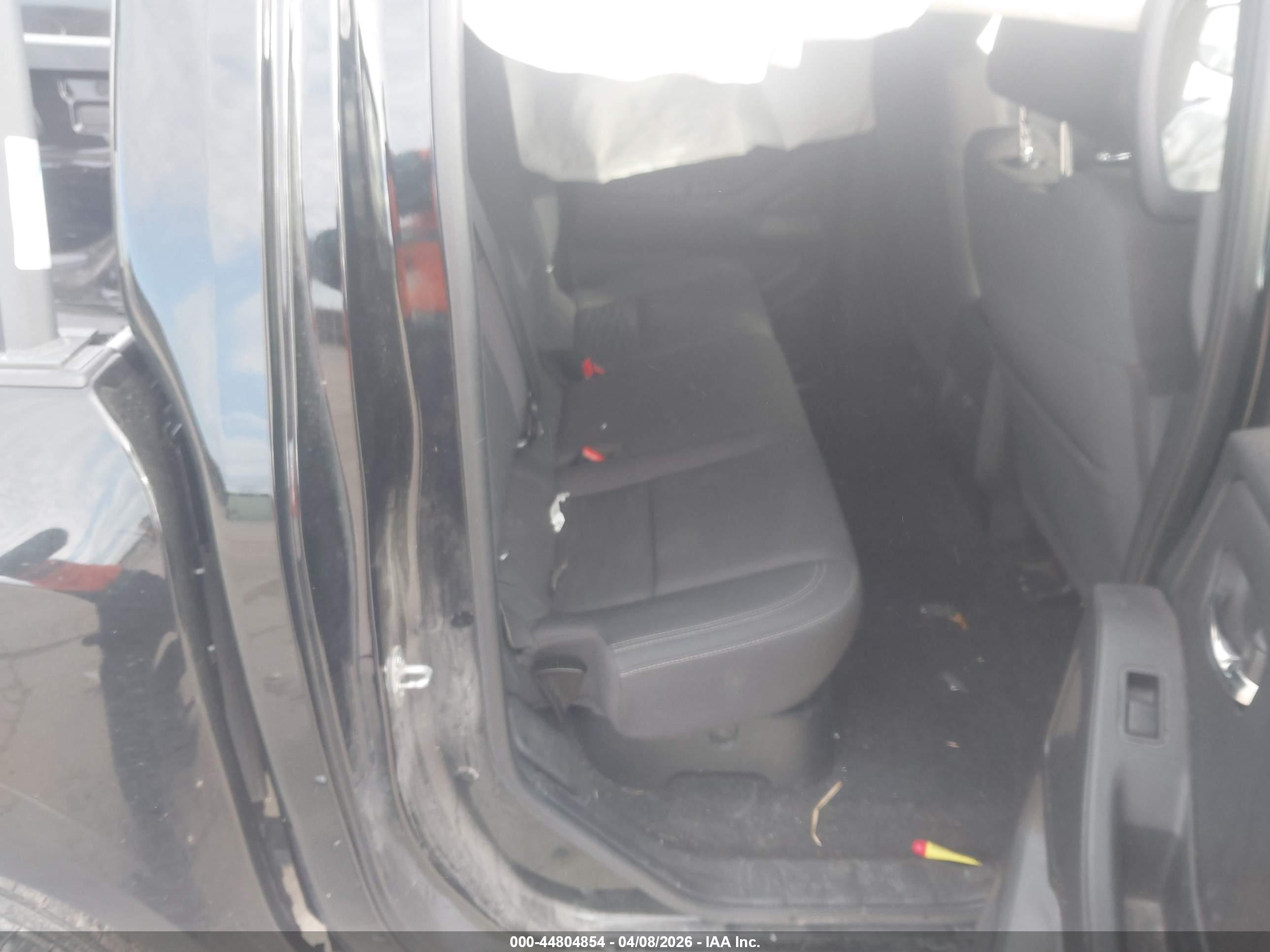 NISSAN FRONTIER image 8