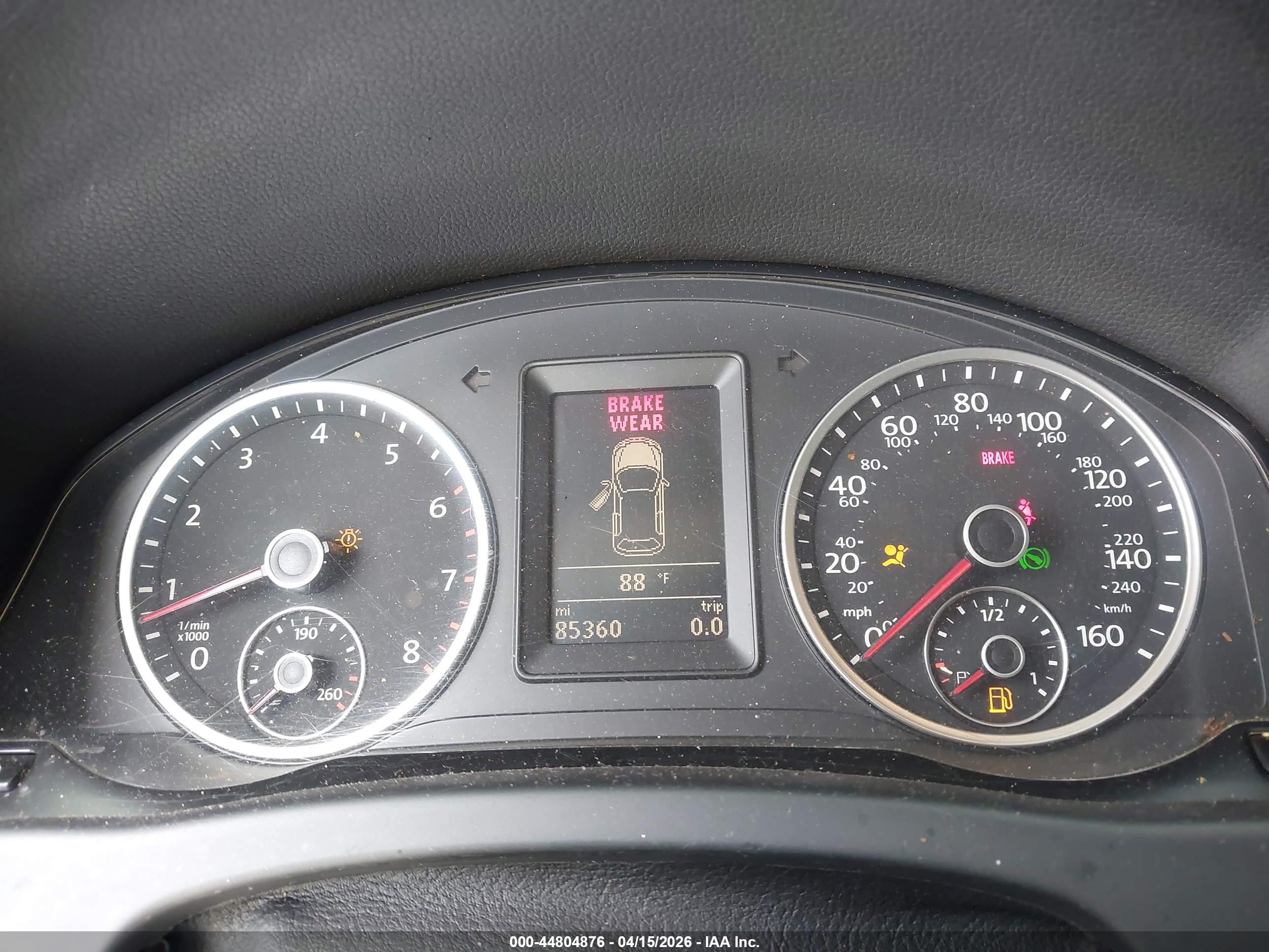 VOLKSWAGEN TIGUAN image 7