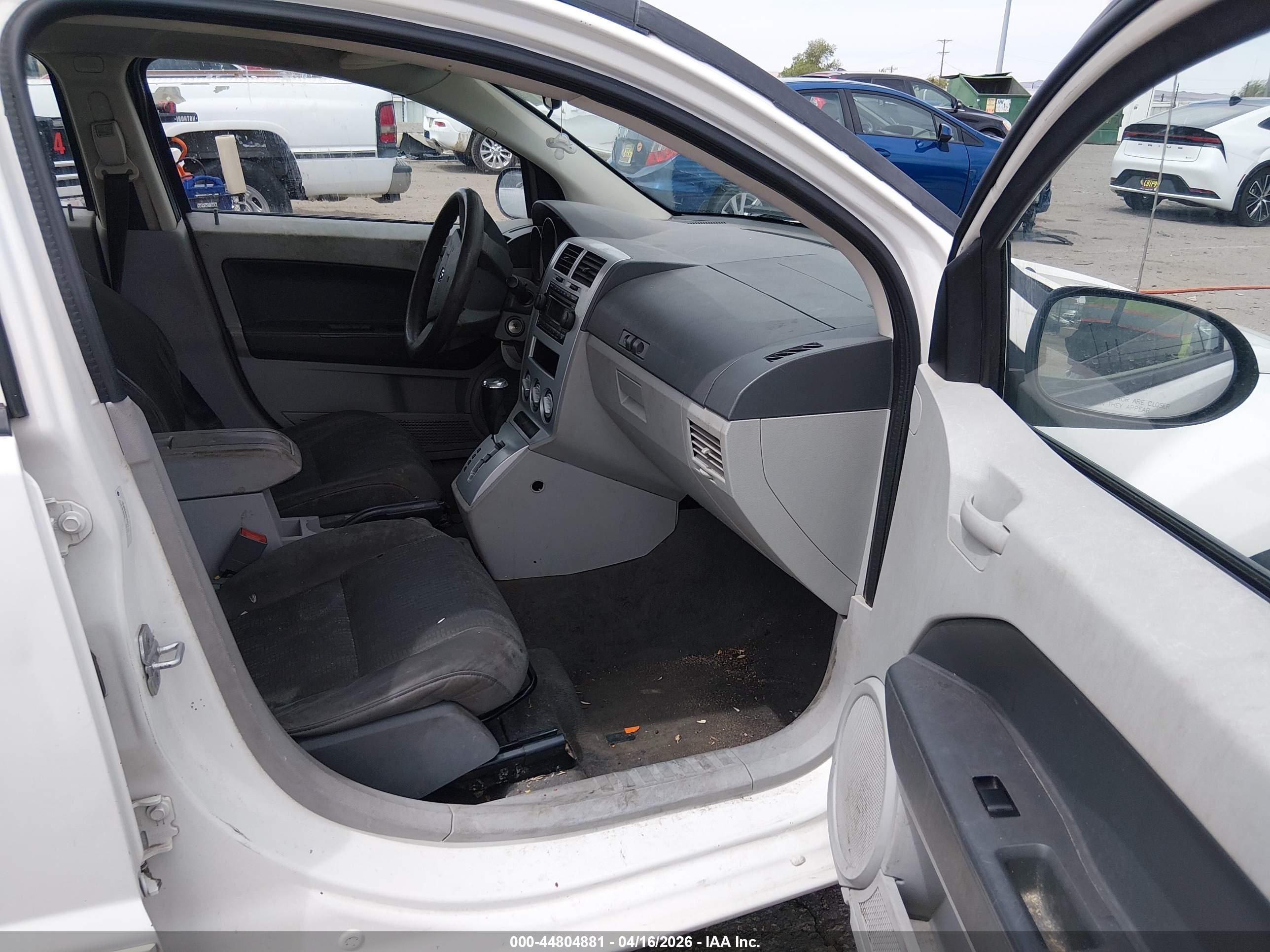 DODGE CALIBER image 5