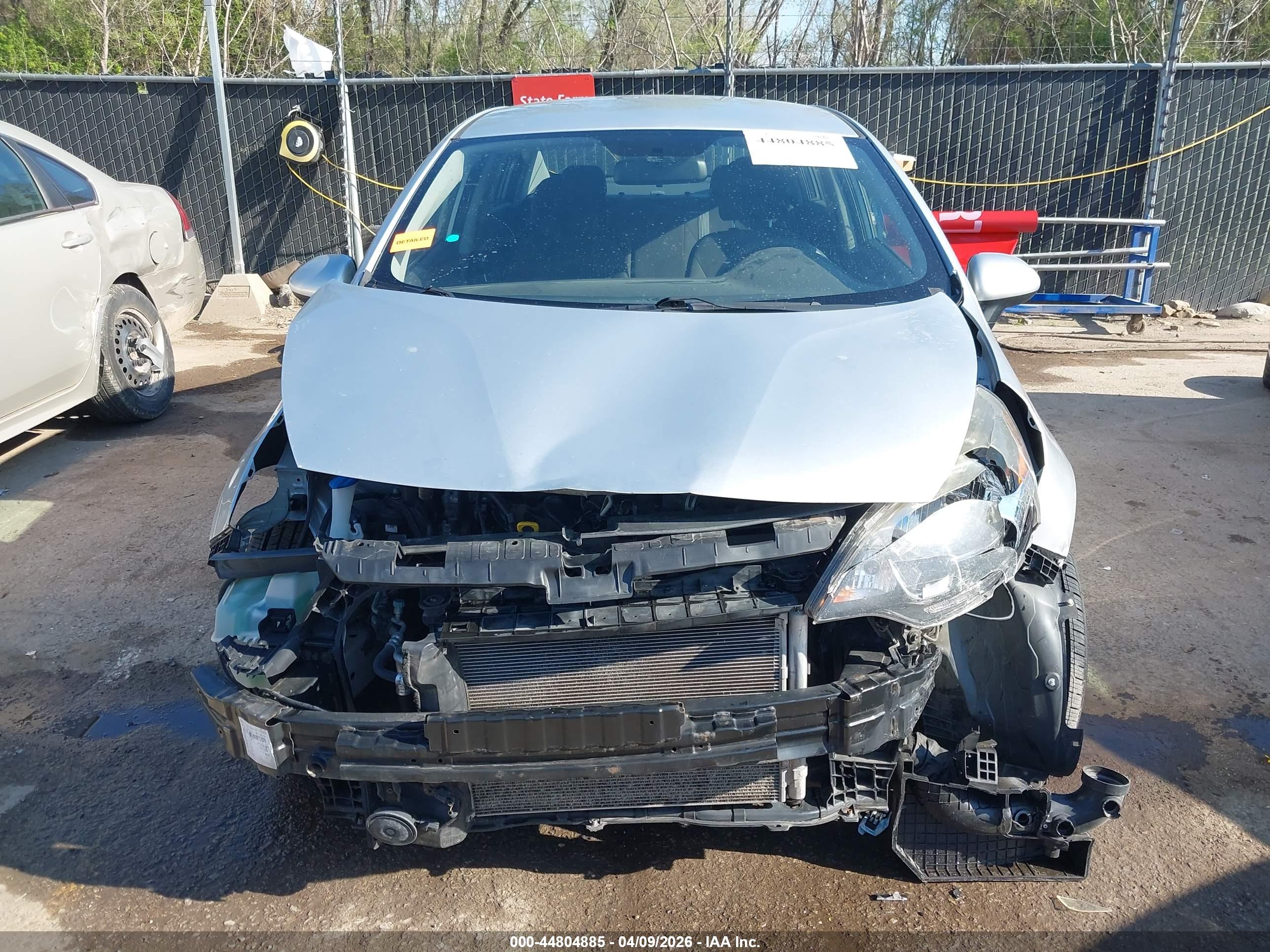 KIA RIO image 6