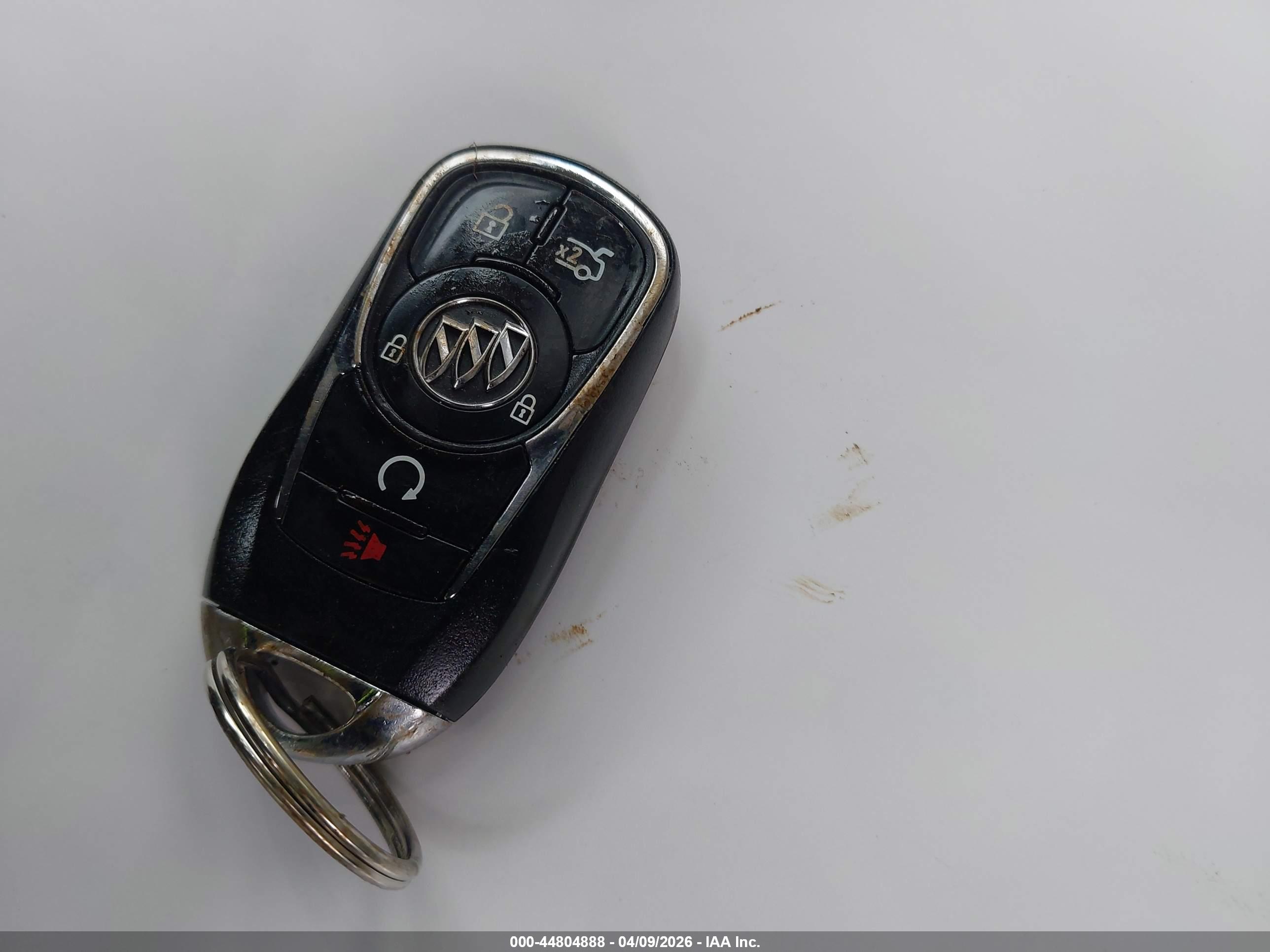 BUICK LACROSSE image 11