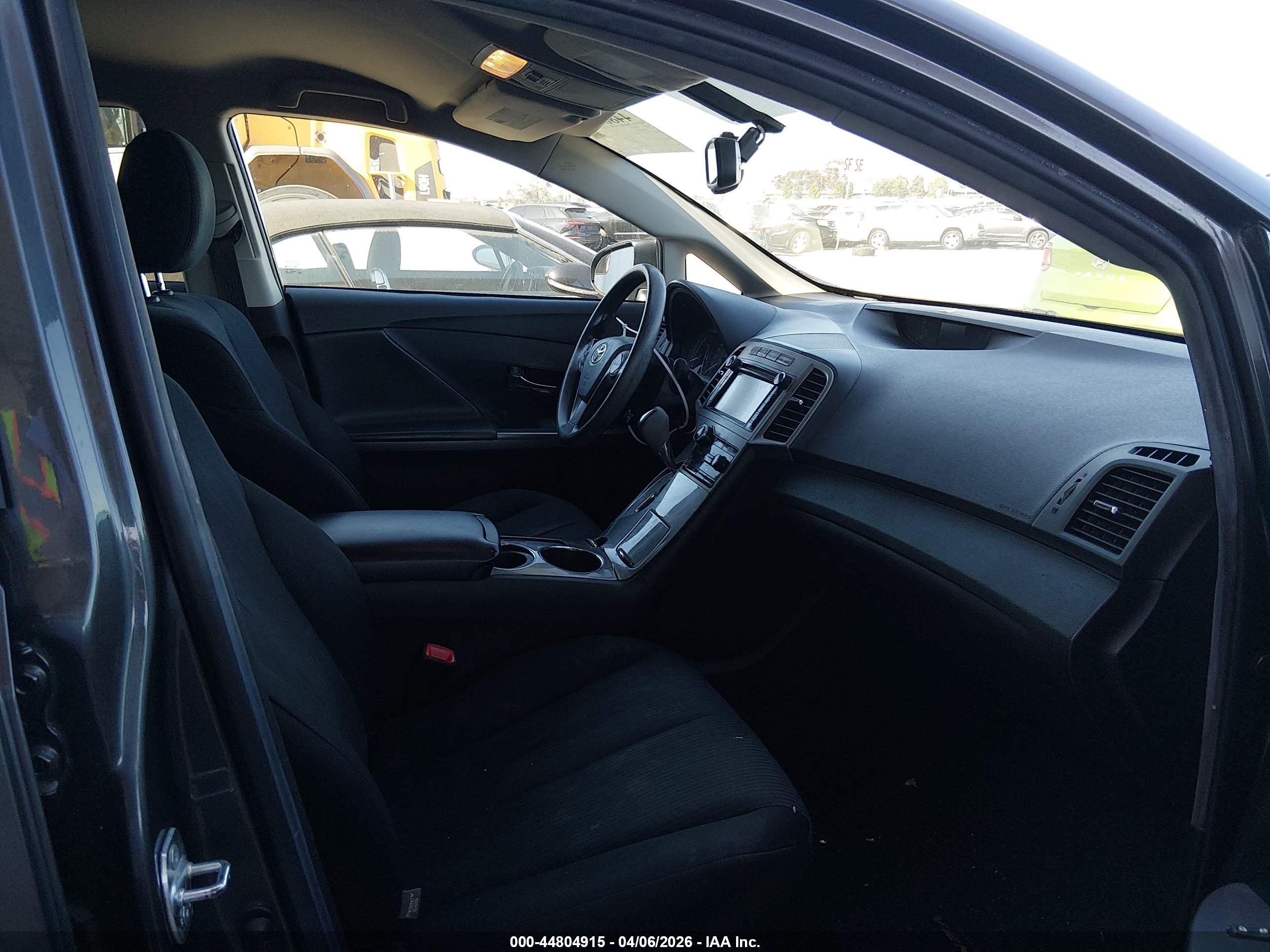 TOYOTA VENZA image 5