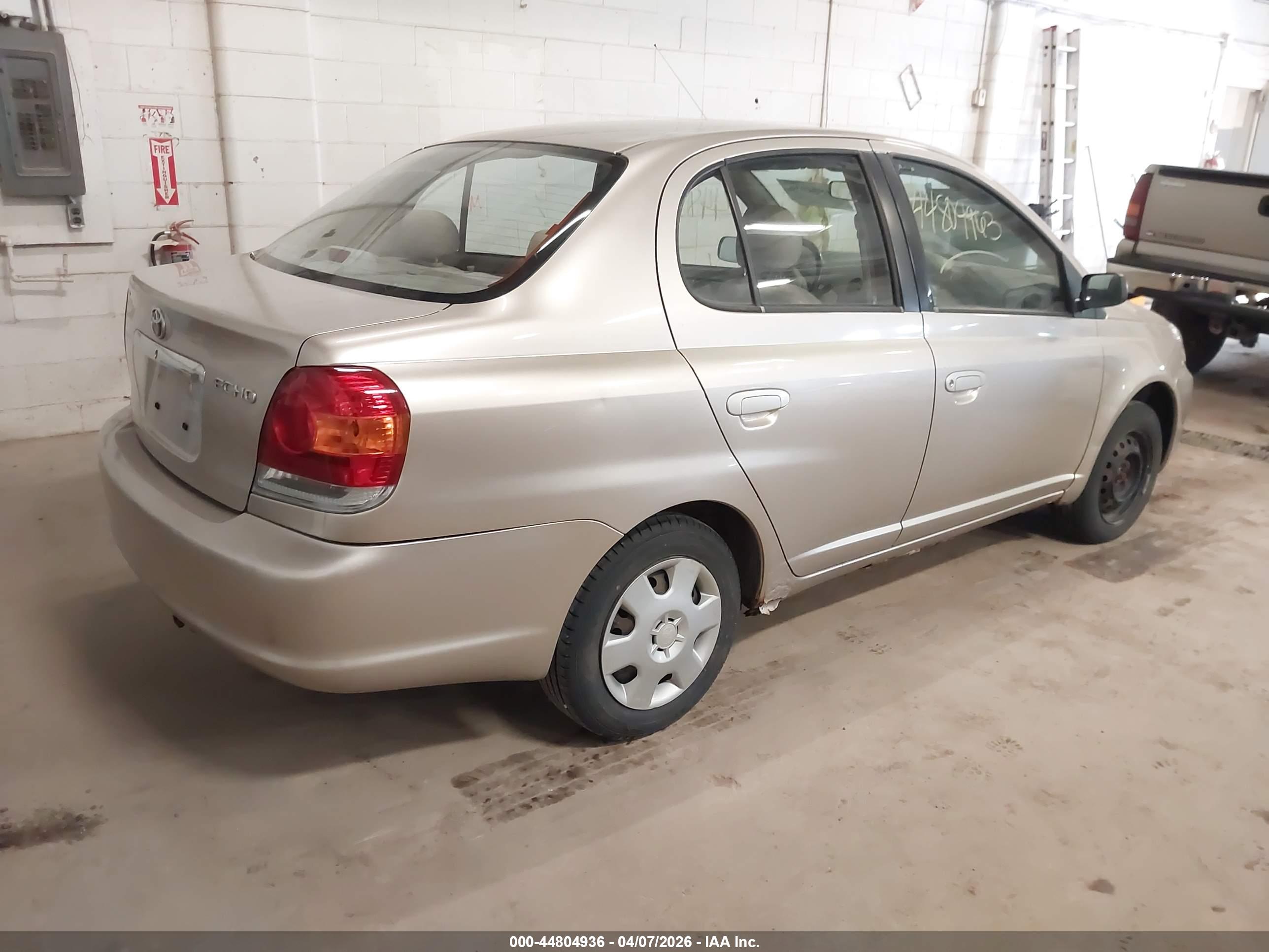 TOYOTA ECHO image 4