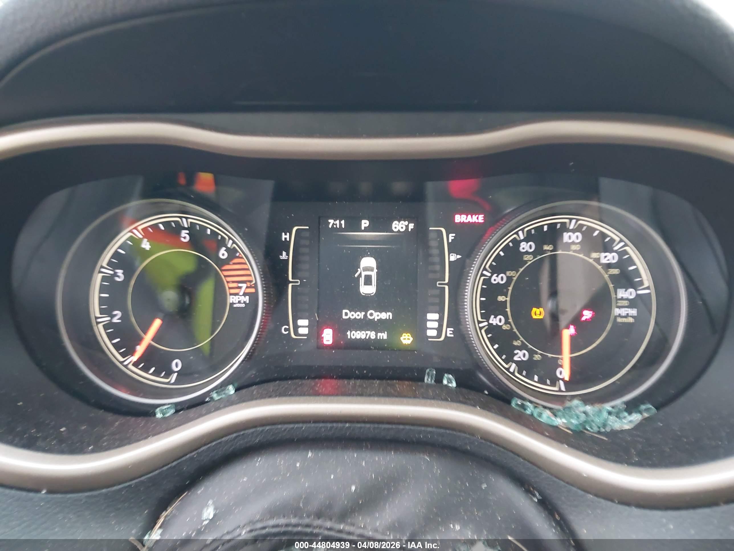 JEEP CHEROKEE image 7