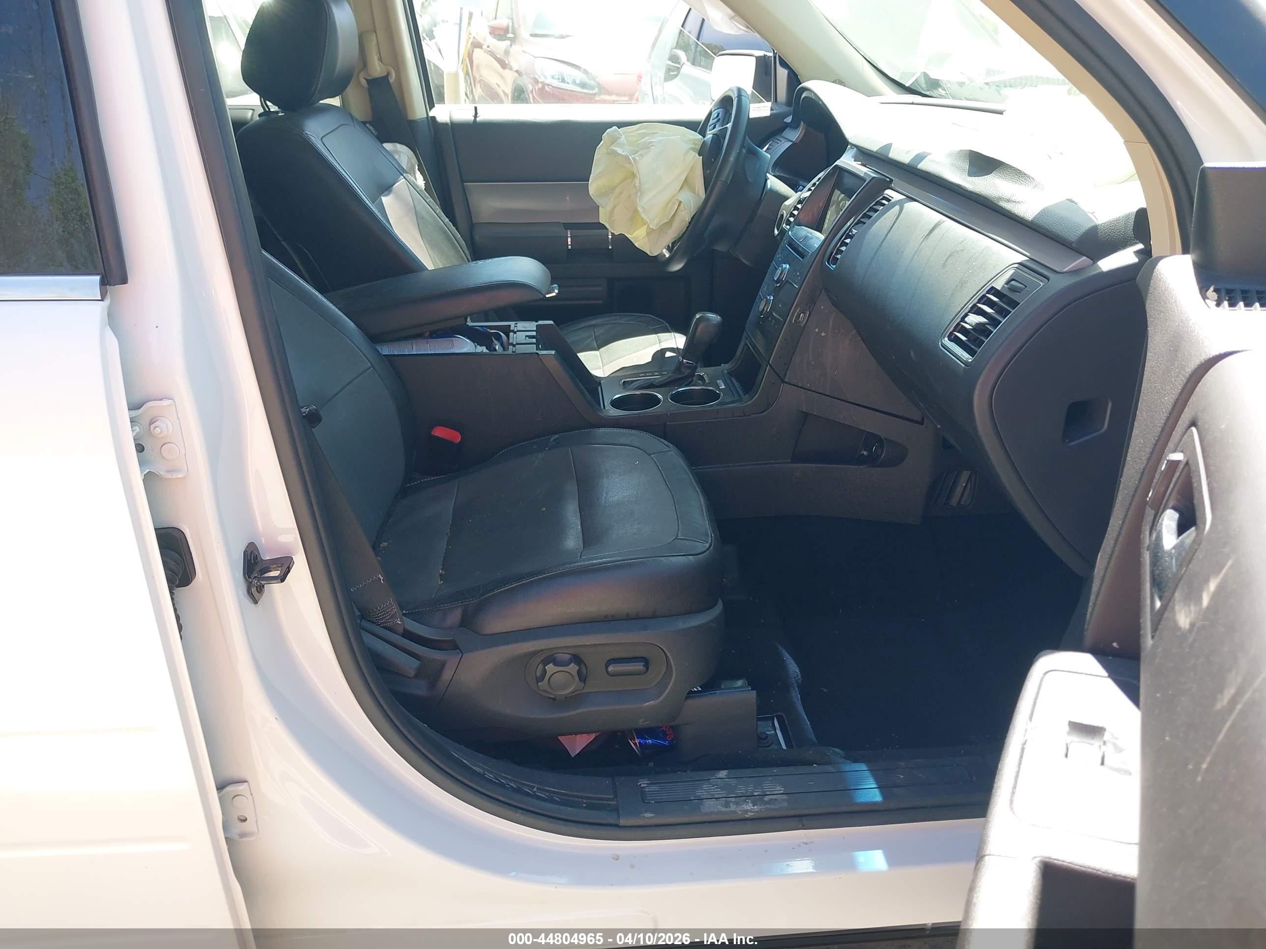 FORD FLEX image 5