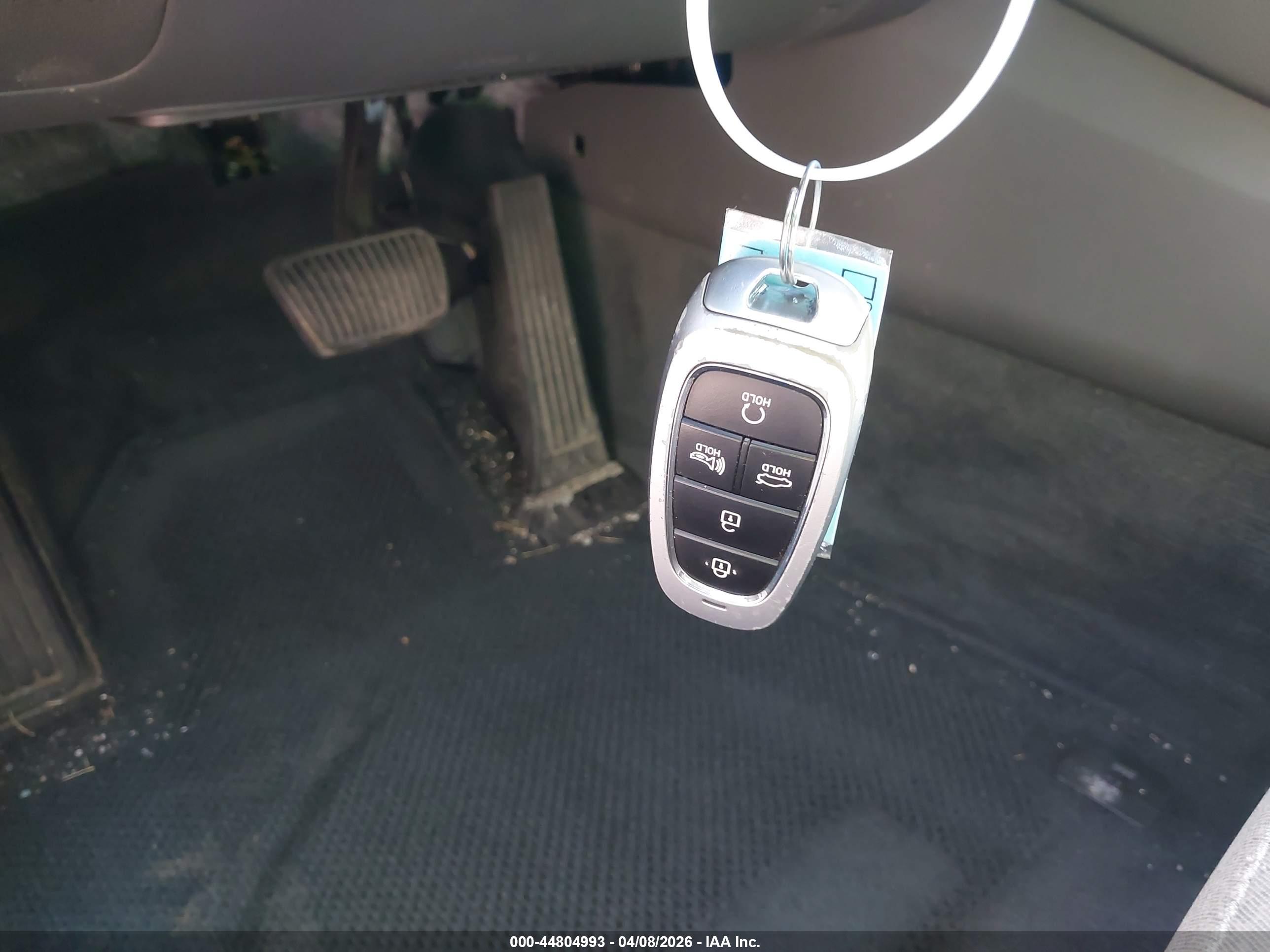 HYUNDAI SONATA image 11