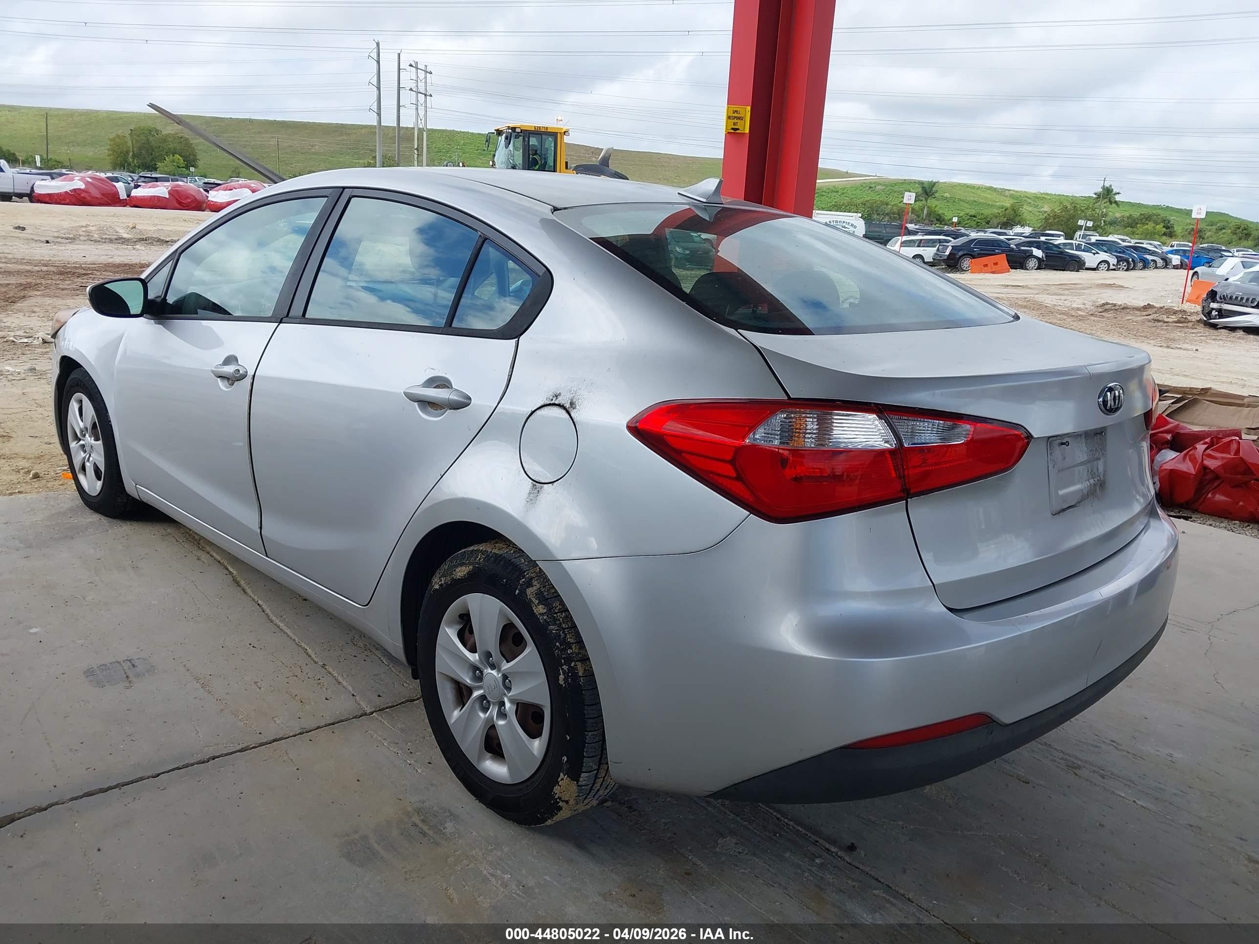 KIA FORTE image 3
