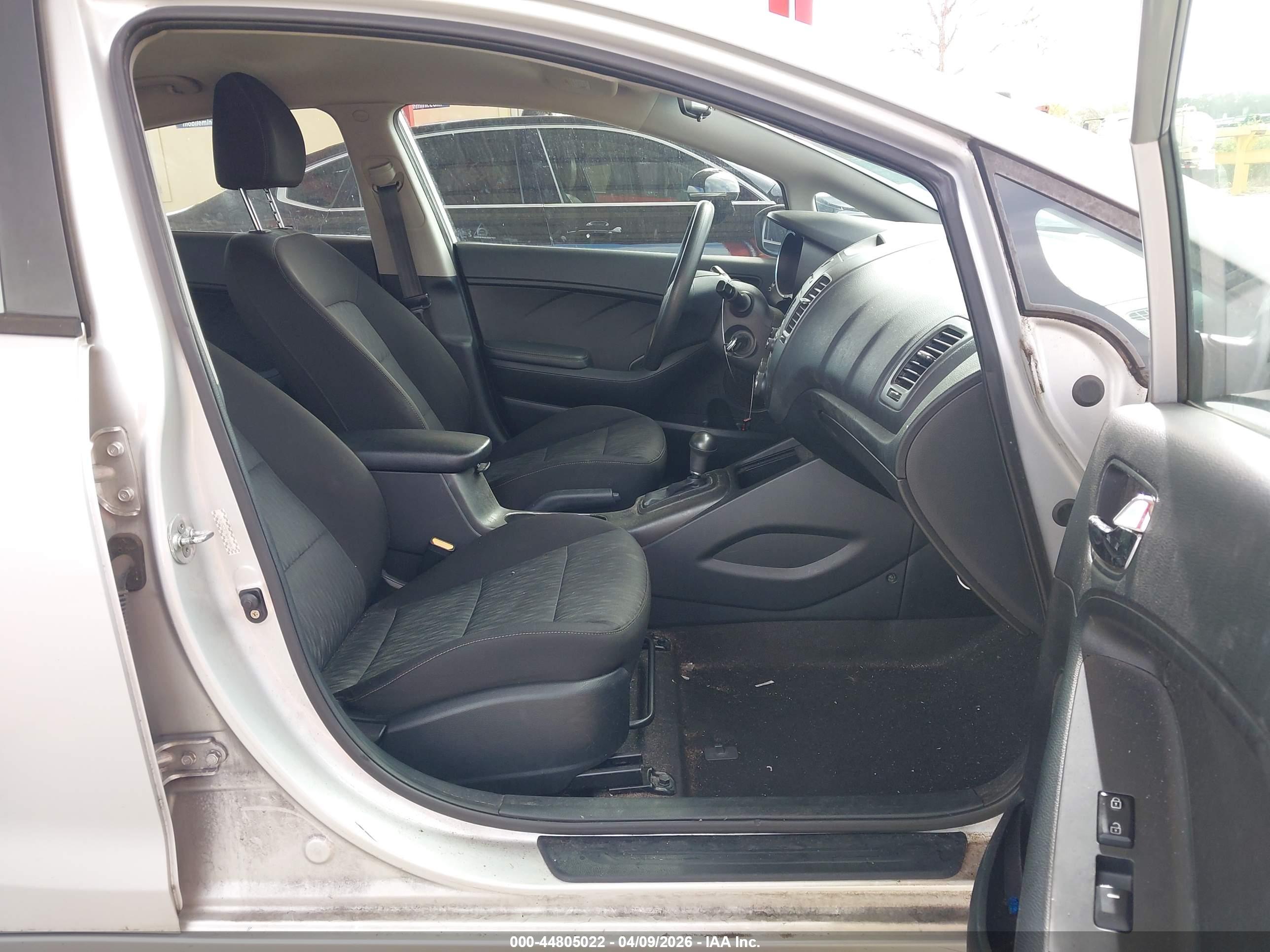 KIA FORTE image 5