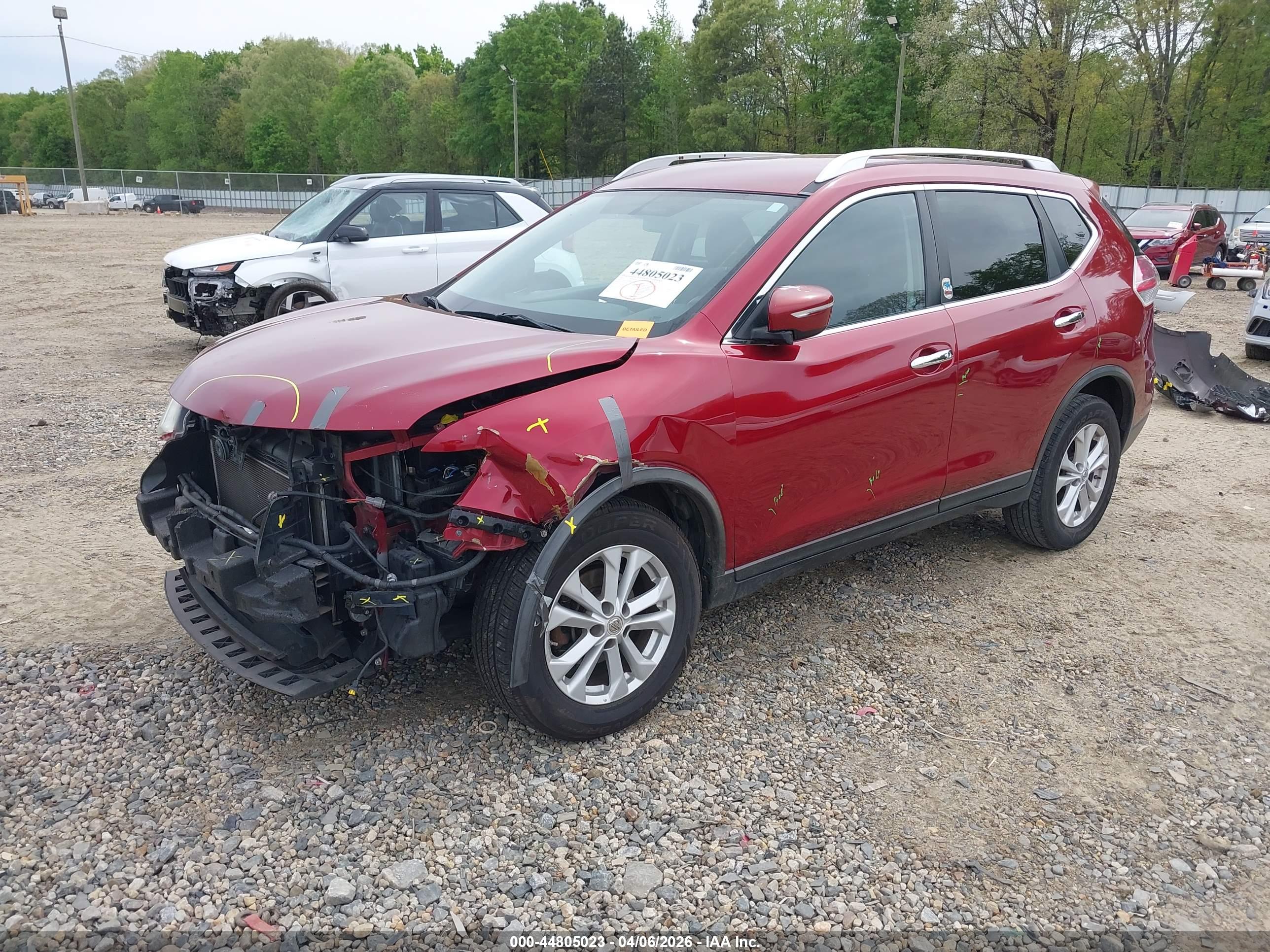 NISSAN ROGUE image 2