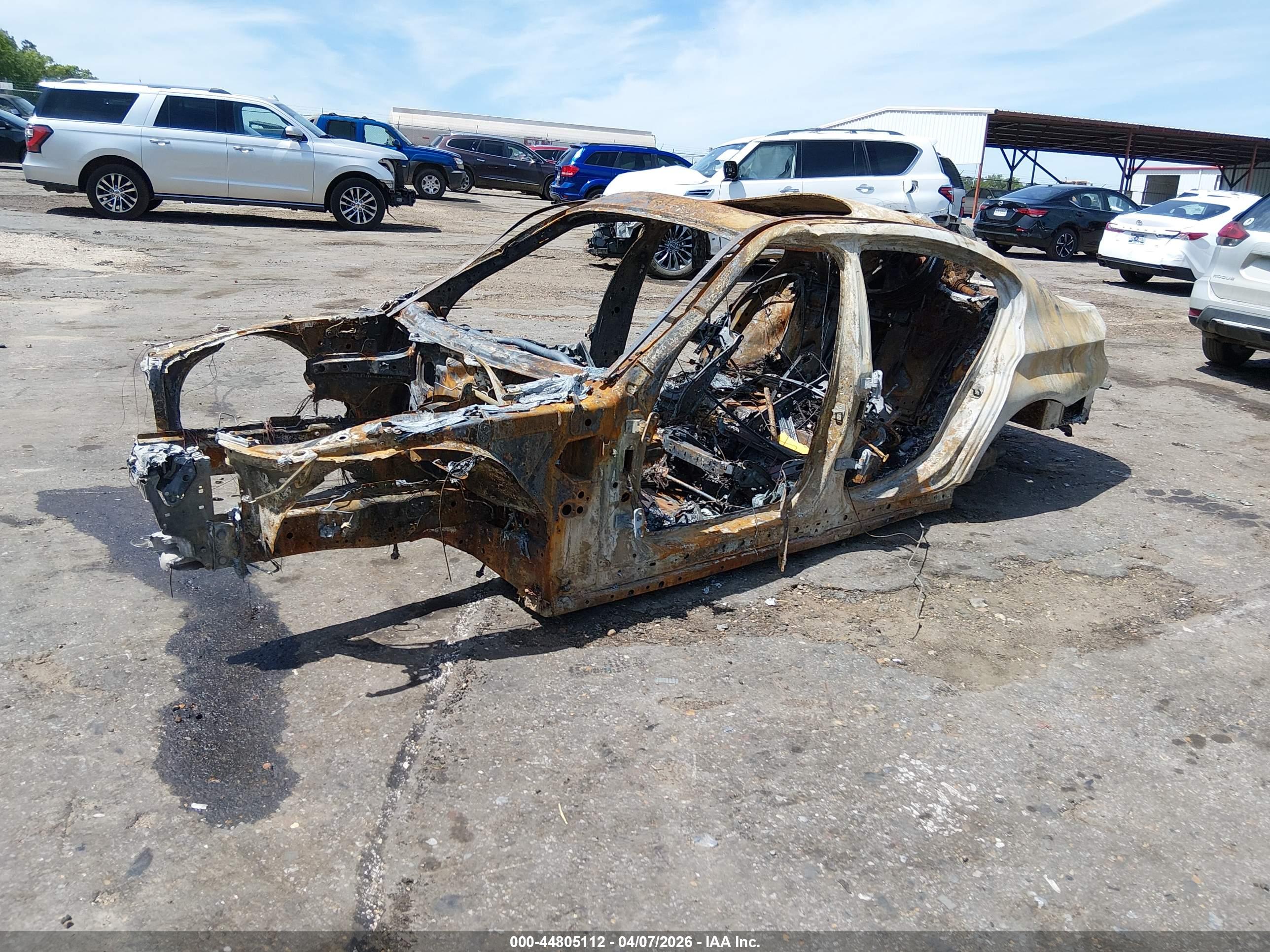 BMW 528I image 2