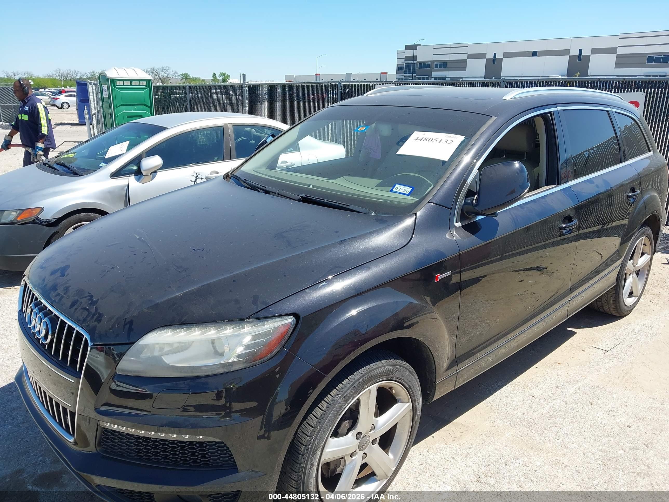 AUDI Q7 image 6