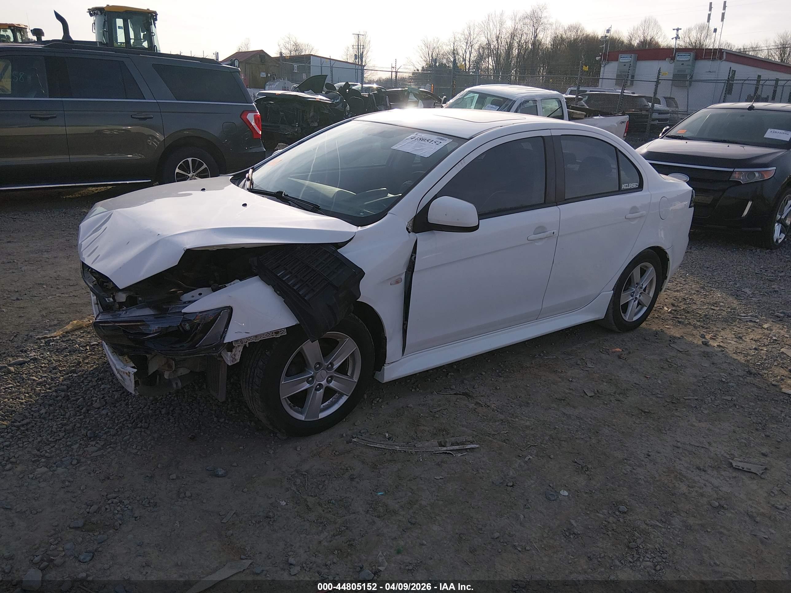MITSUBISHI LANCER image 2
