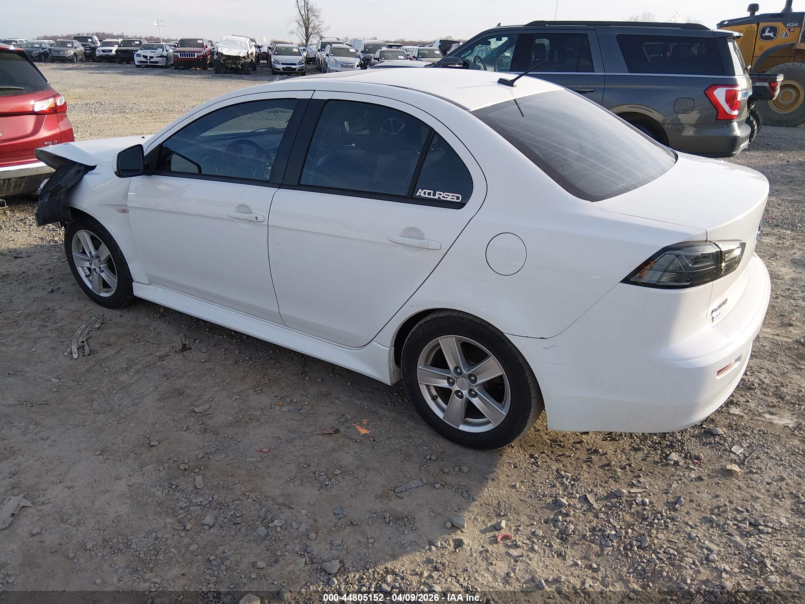 MITSUBISHI LANCER image 3