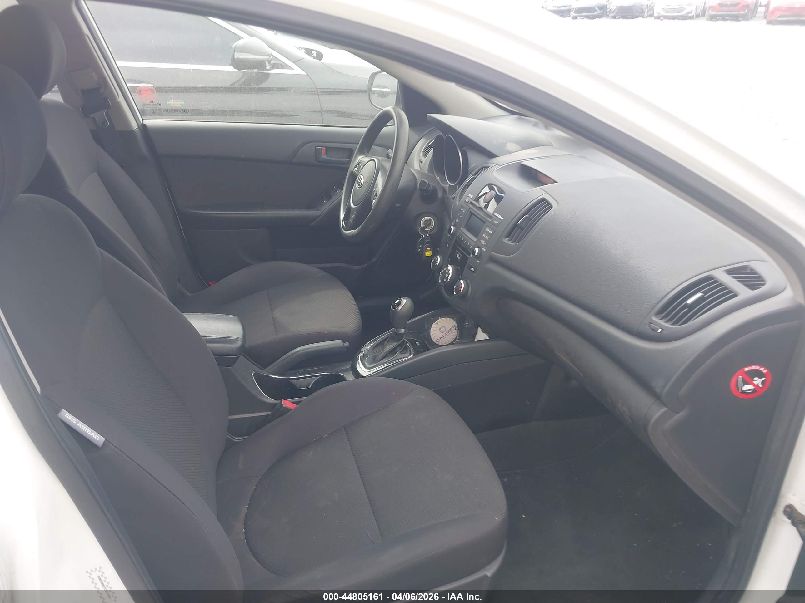 KIA FORTE image 5