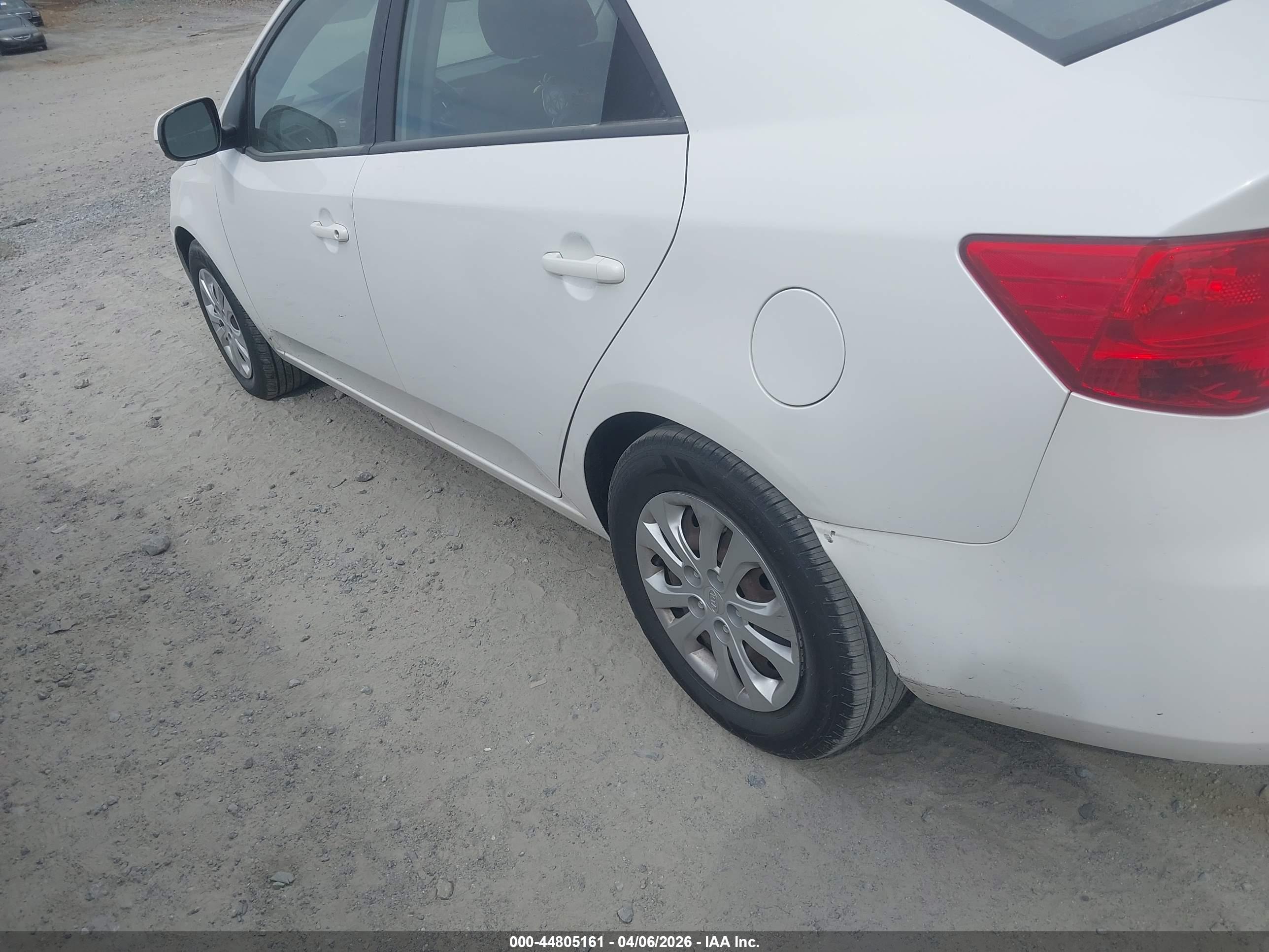 KIA FORTE image 6