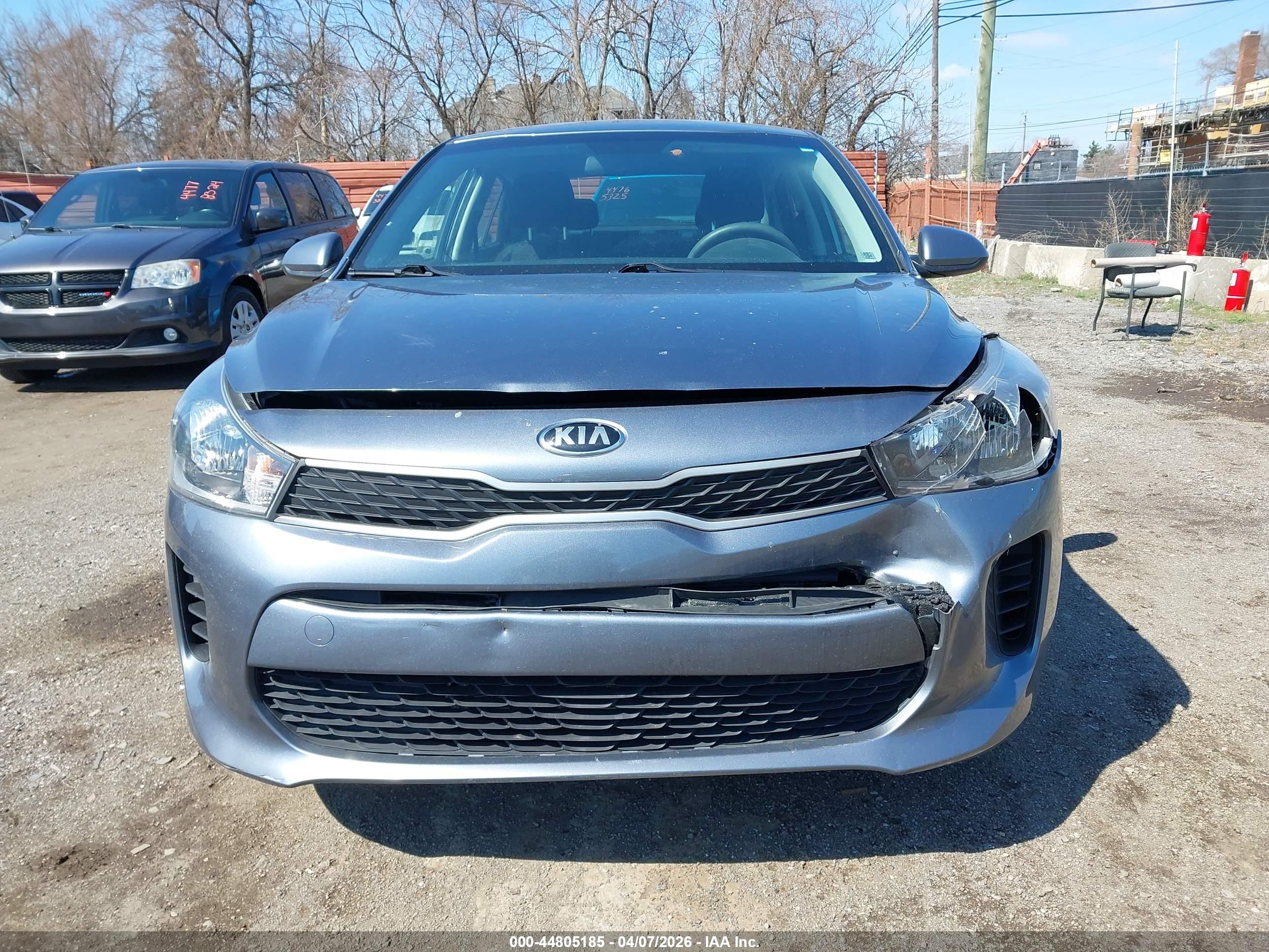 KIA RIO image 6