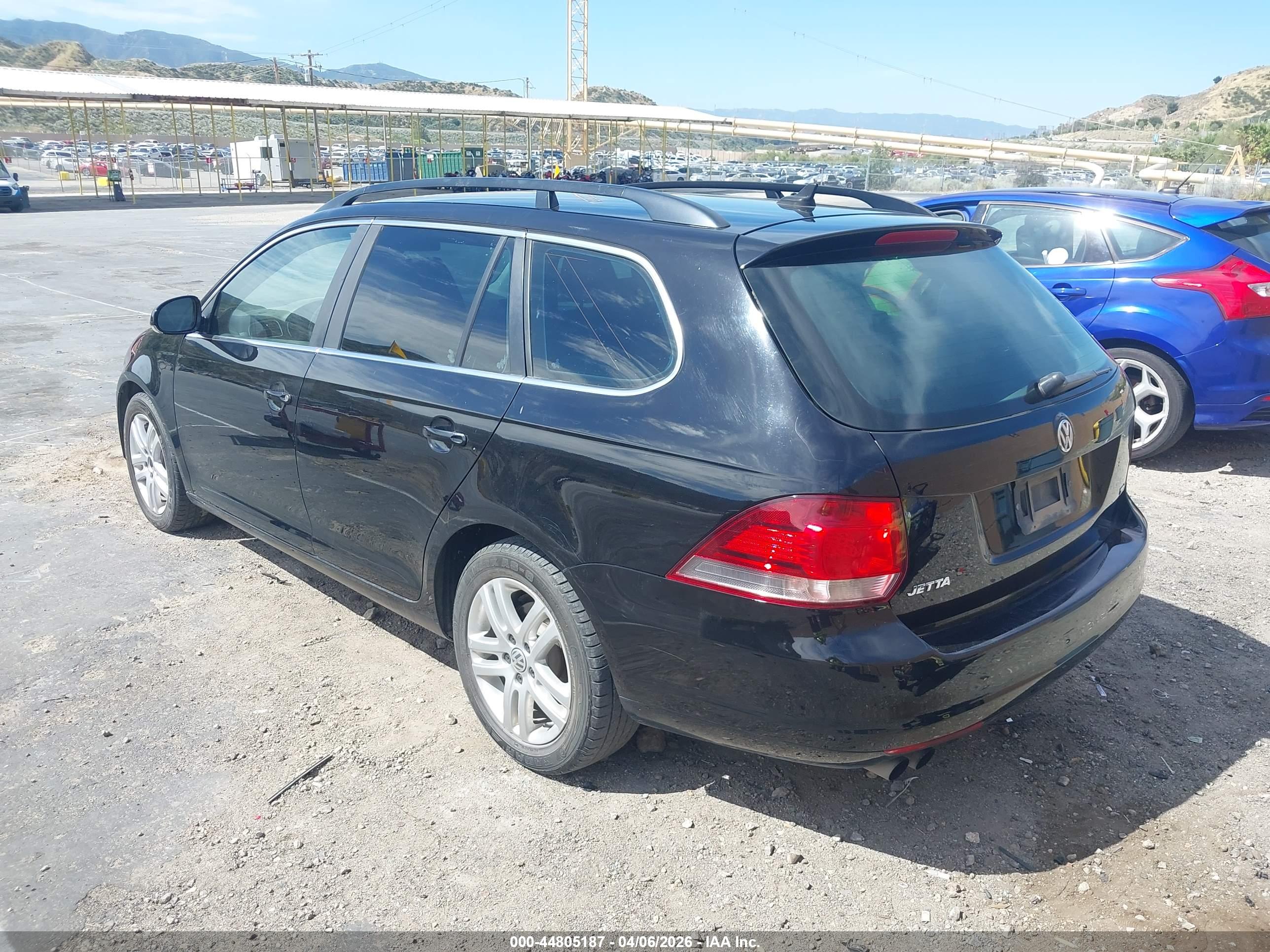 VOLKSWAGEN JETTA image 3