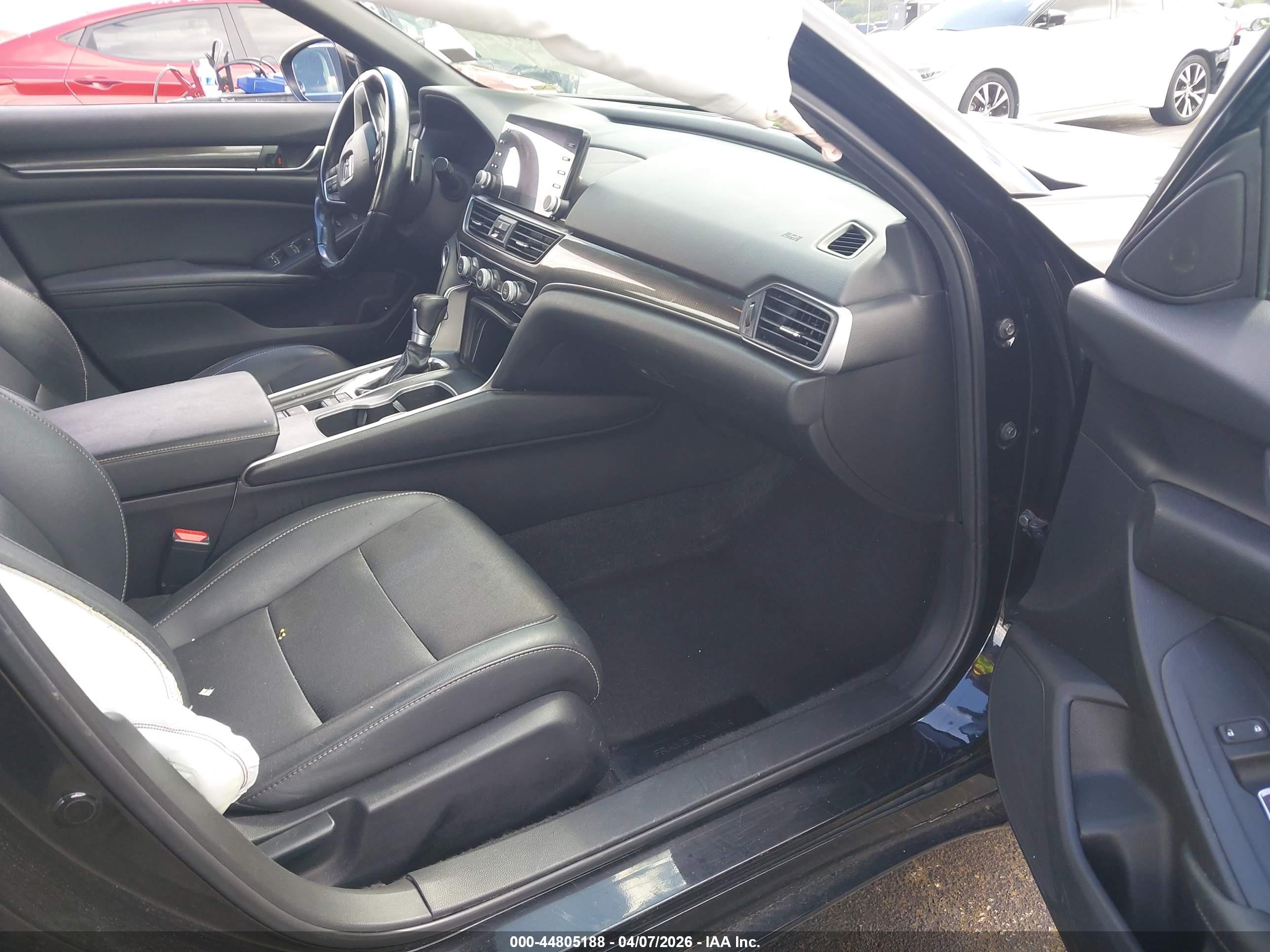 HONDA ACCORD image 5