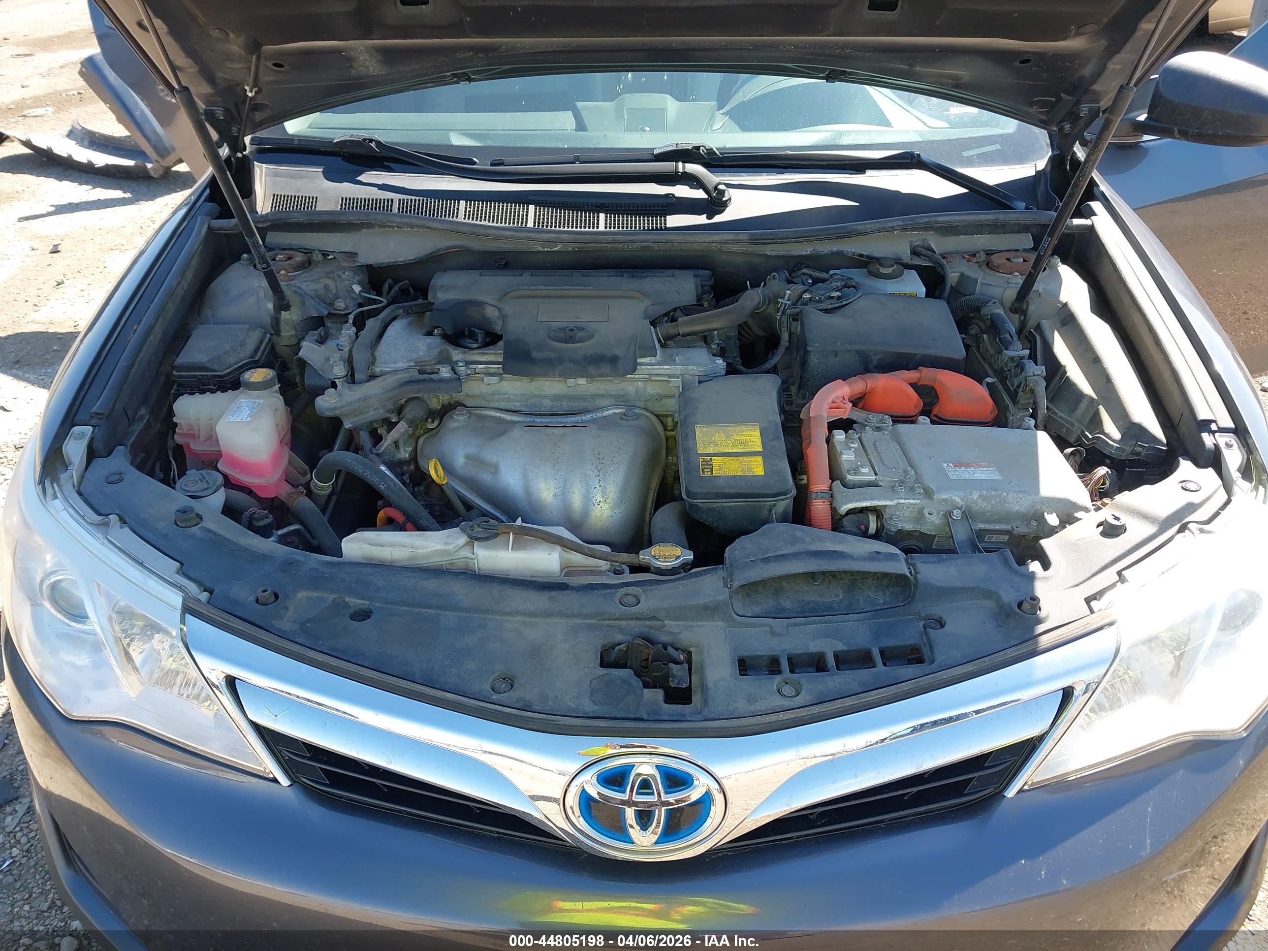 TOYOTA CAMRY image 10