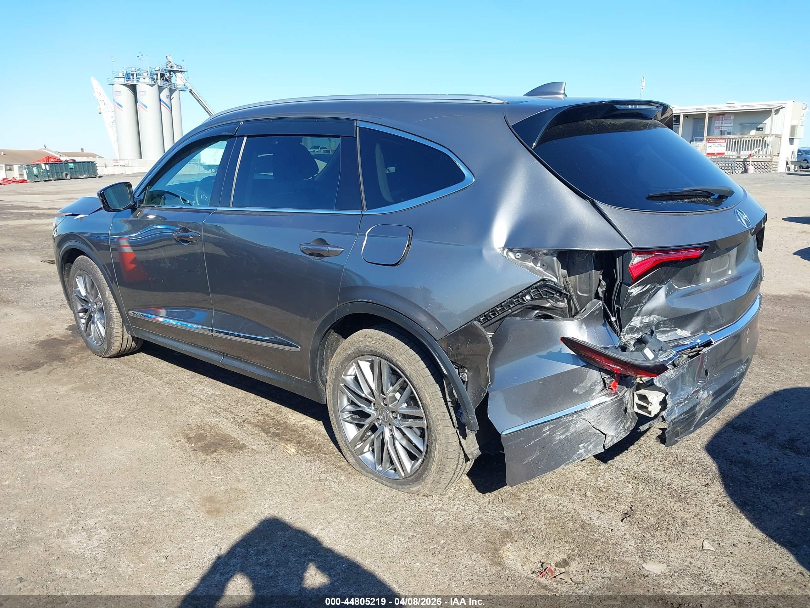 ACURA MDX image 3
