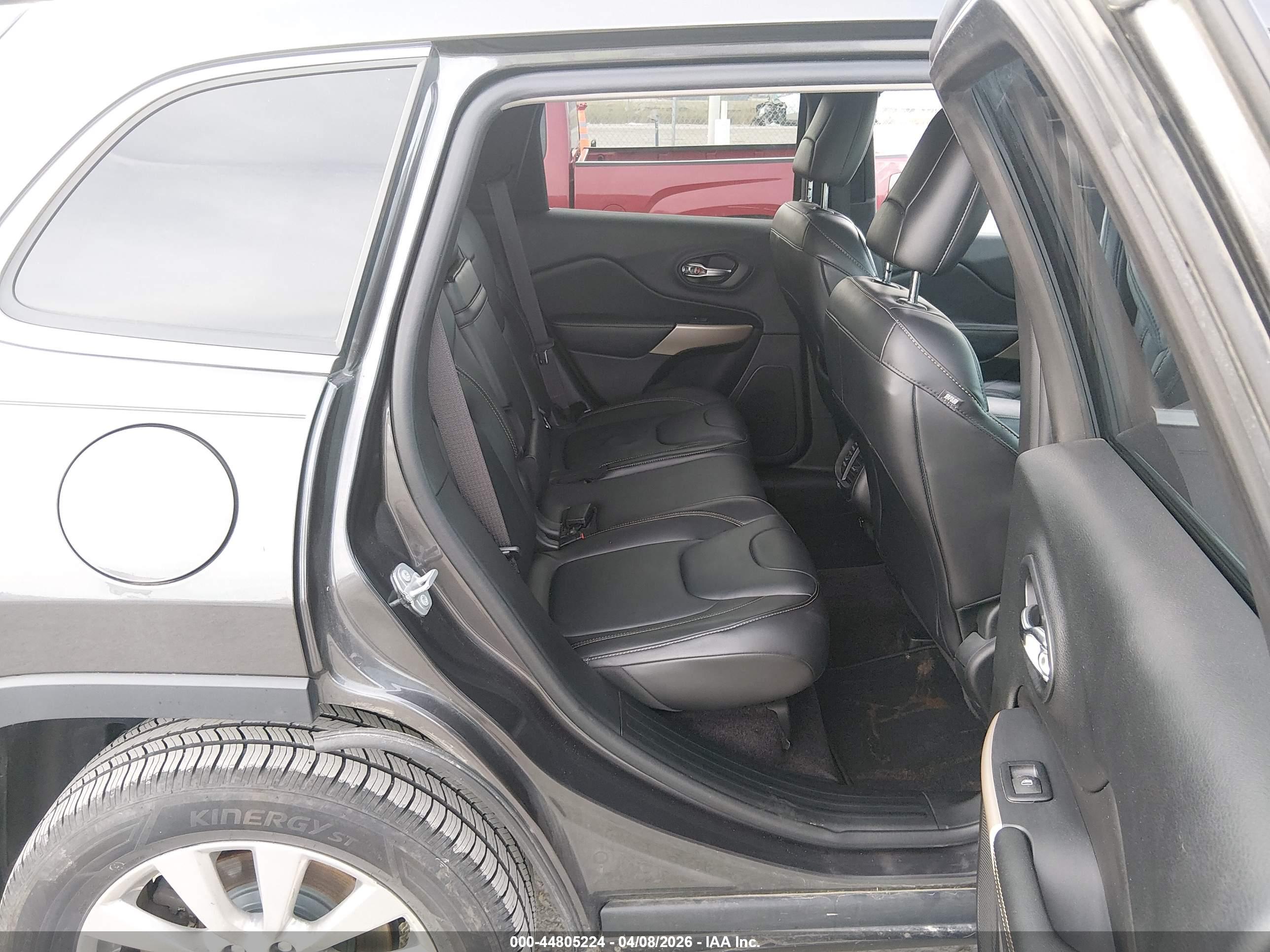 JEEP CHEROKEE image 8