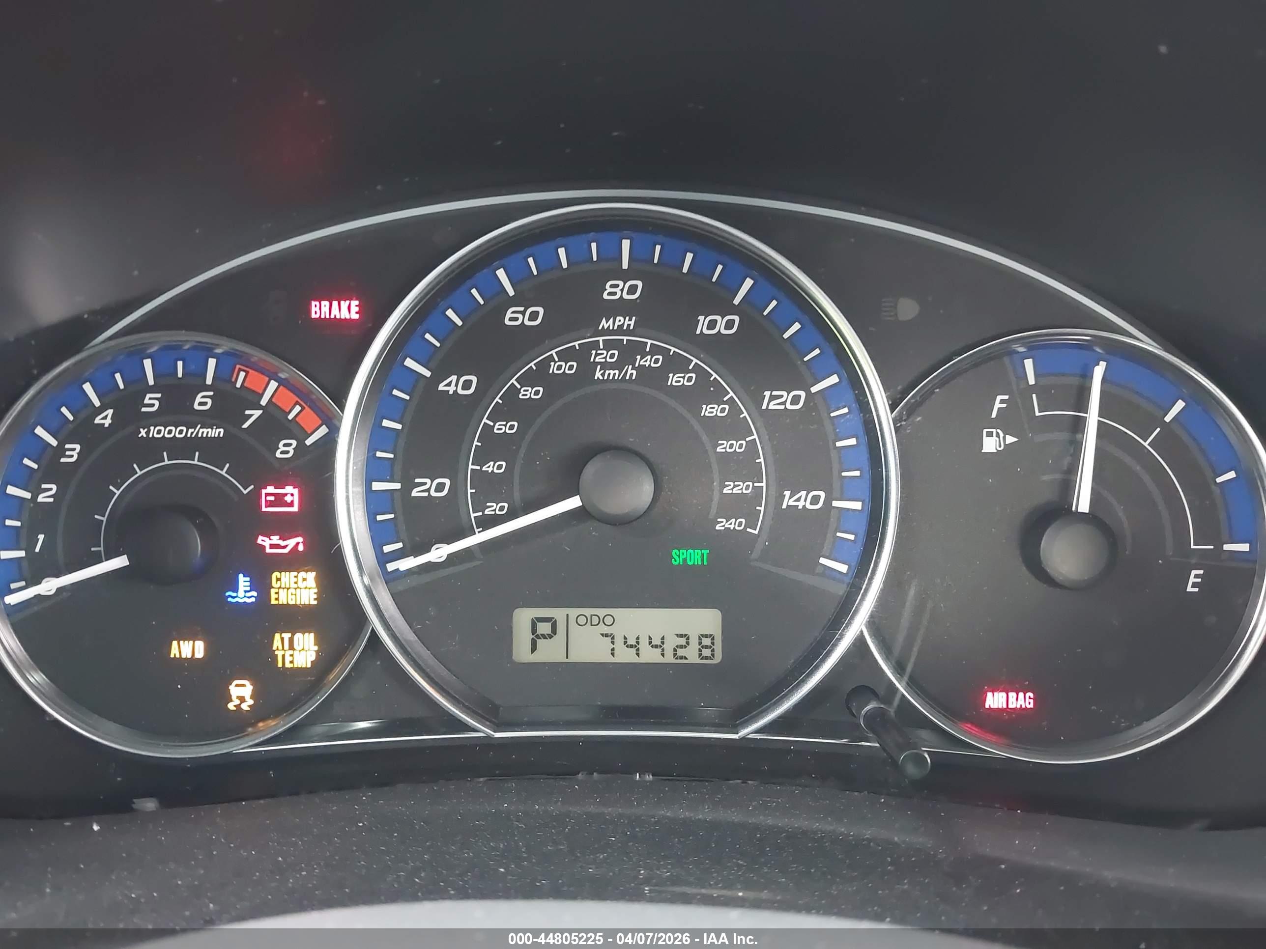 SUBARU FORESTER image 7