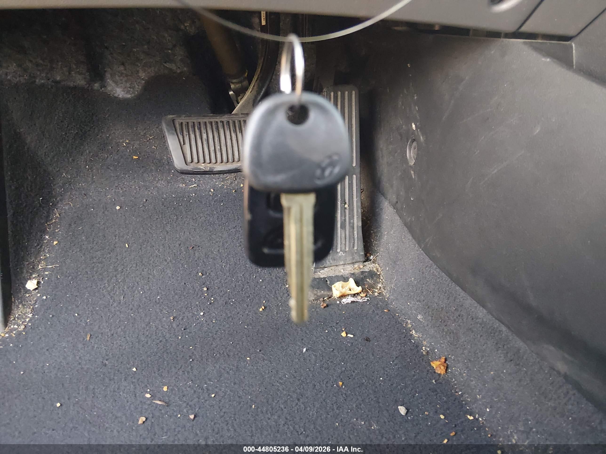 HYUNDAI ELANTRA image 11
