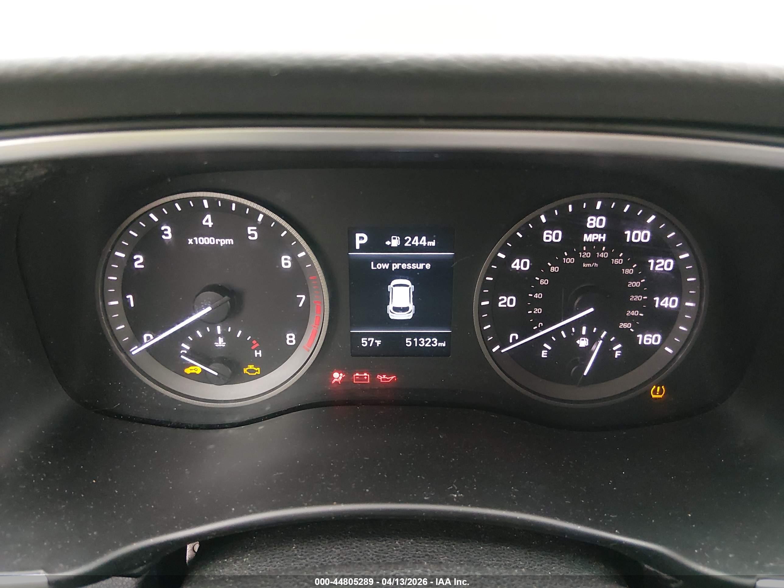 HYUNDAI TUCSON image 7