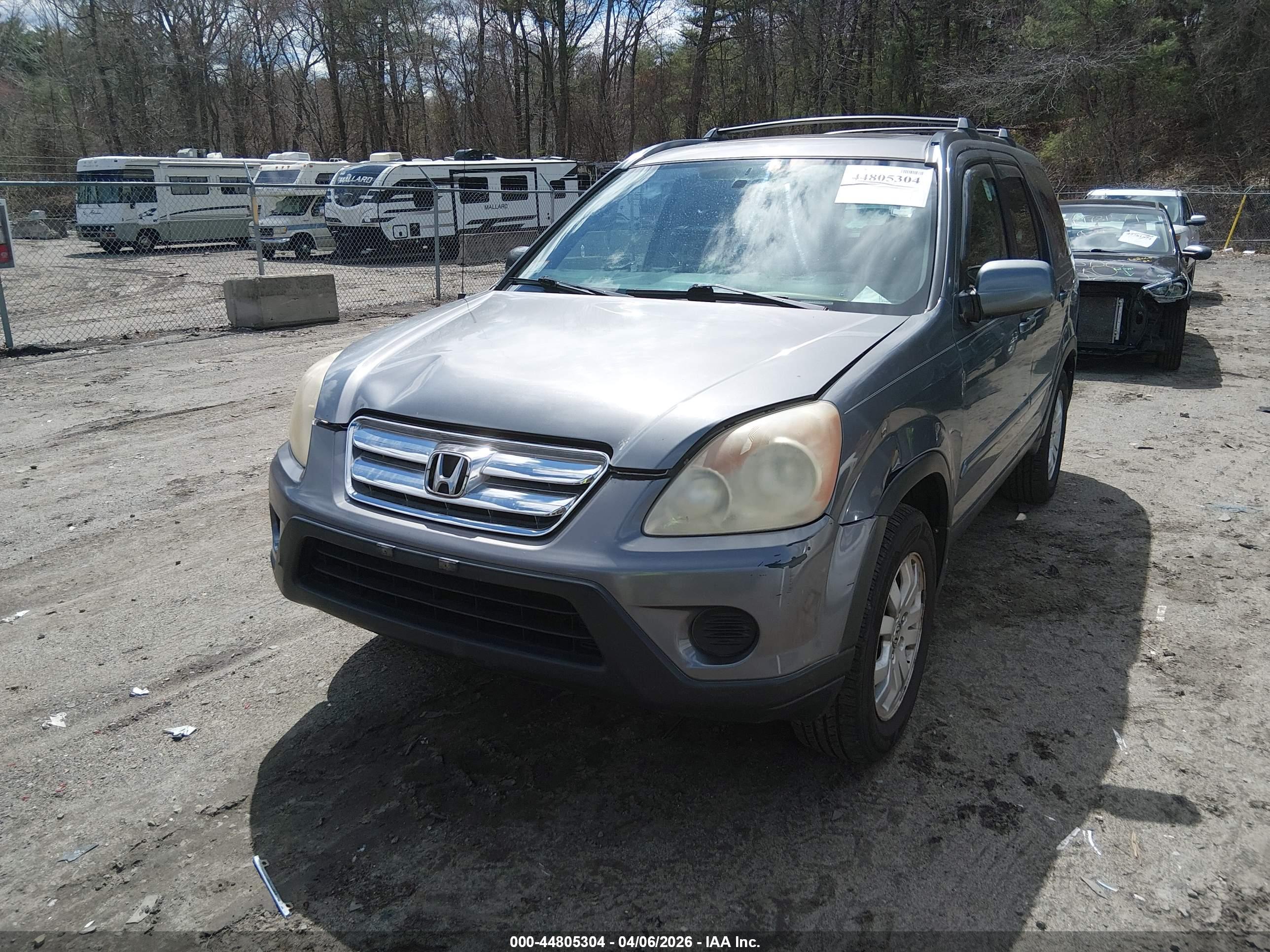 HONDA CR-V image 2