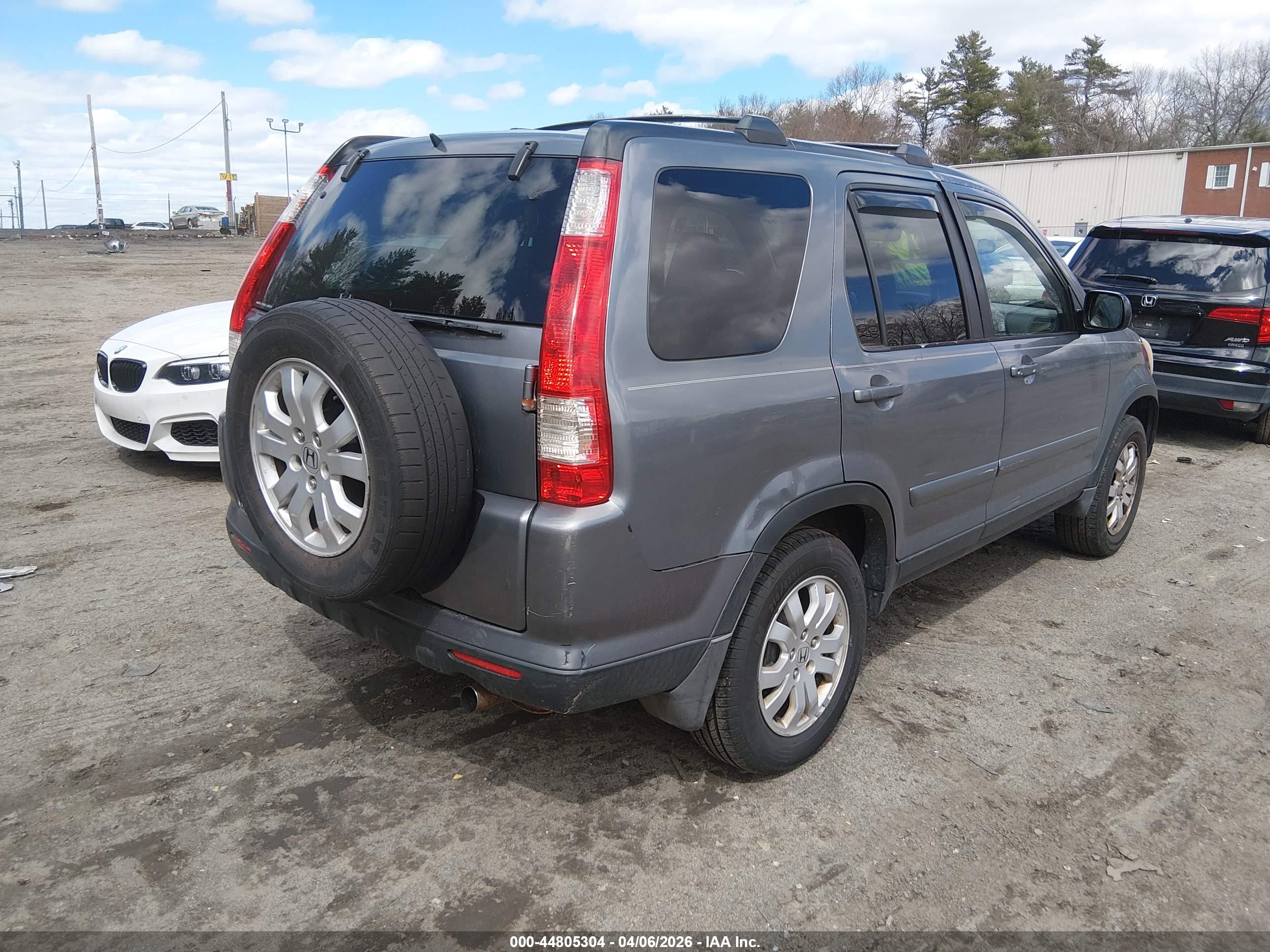 HONDA CR-V image 4