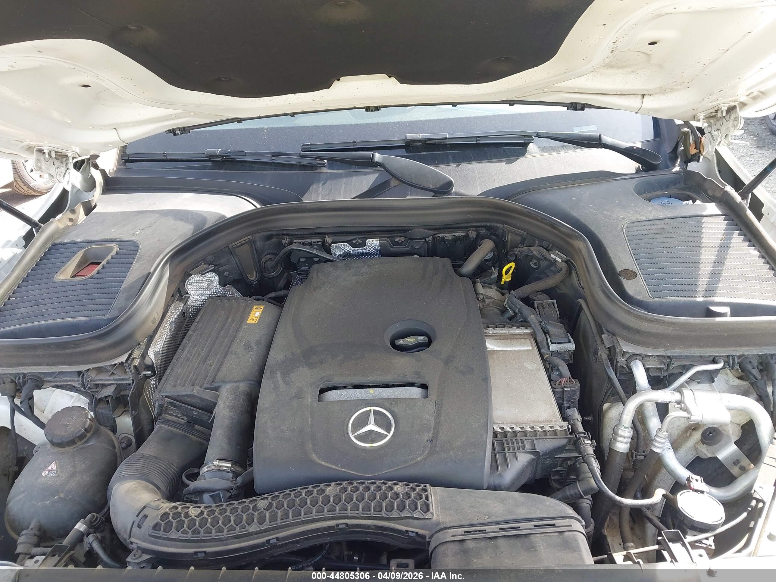 MERCEDES-BENZ GLC image 10