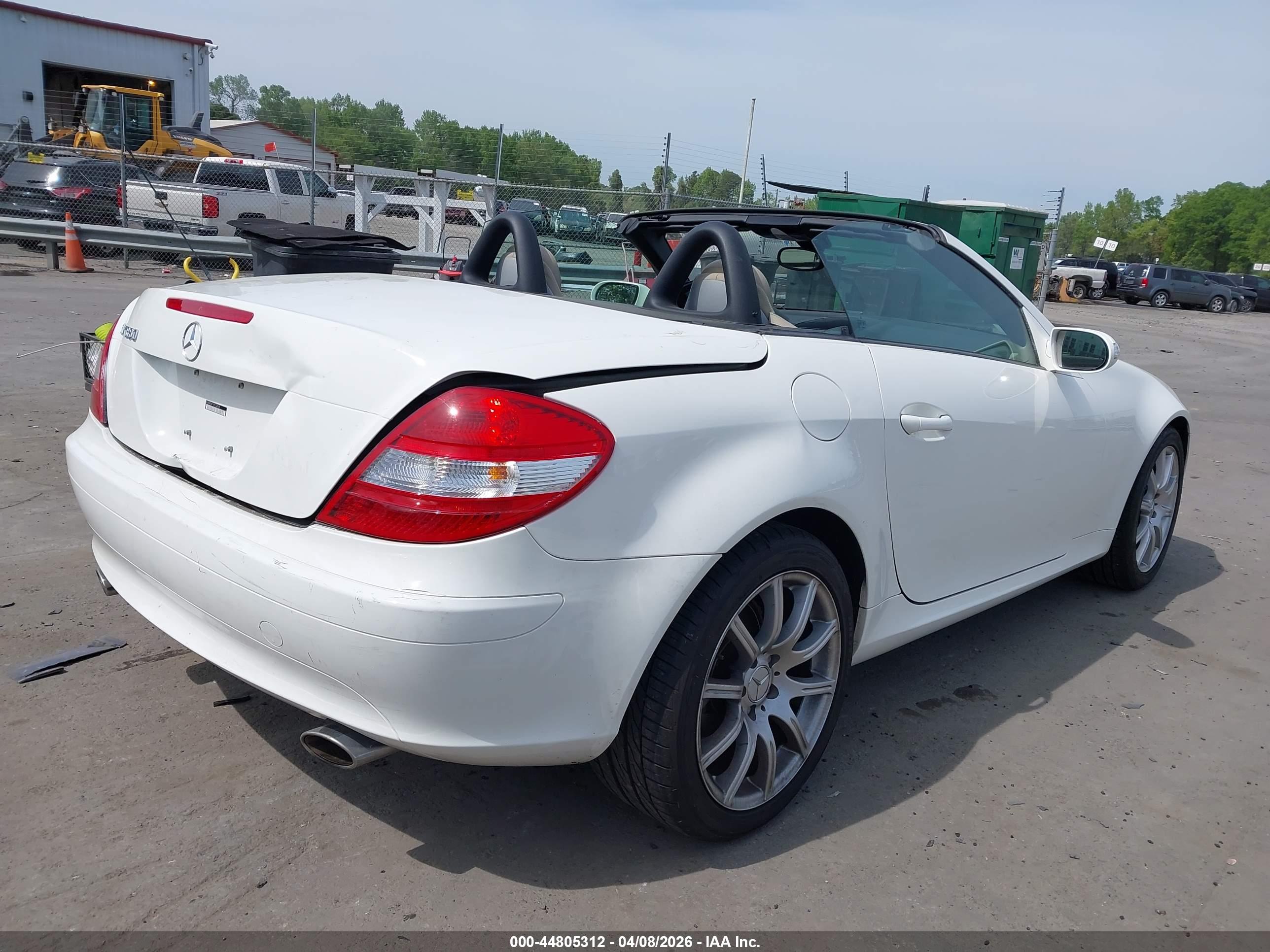 MERCEDES-BENZ SLK image 4